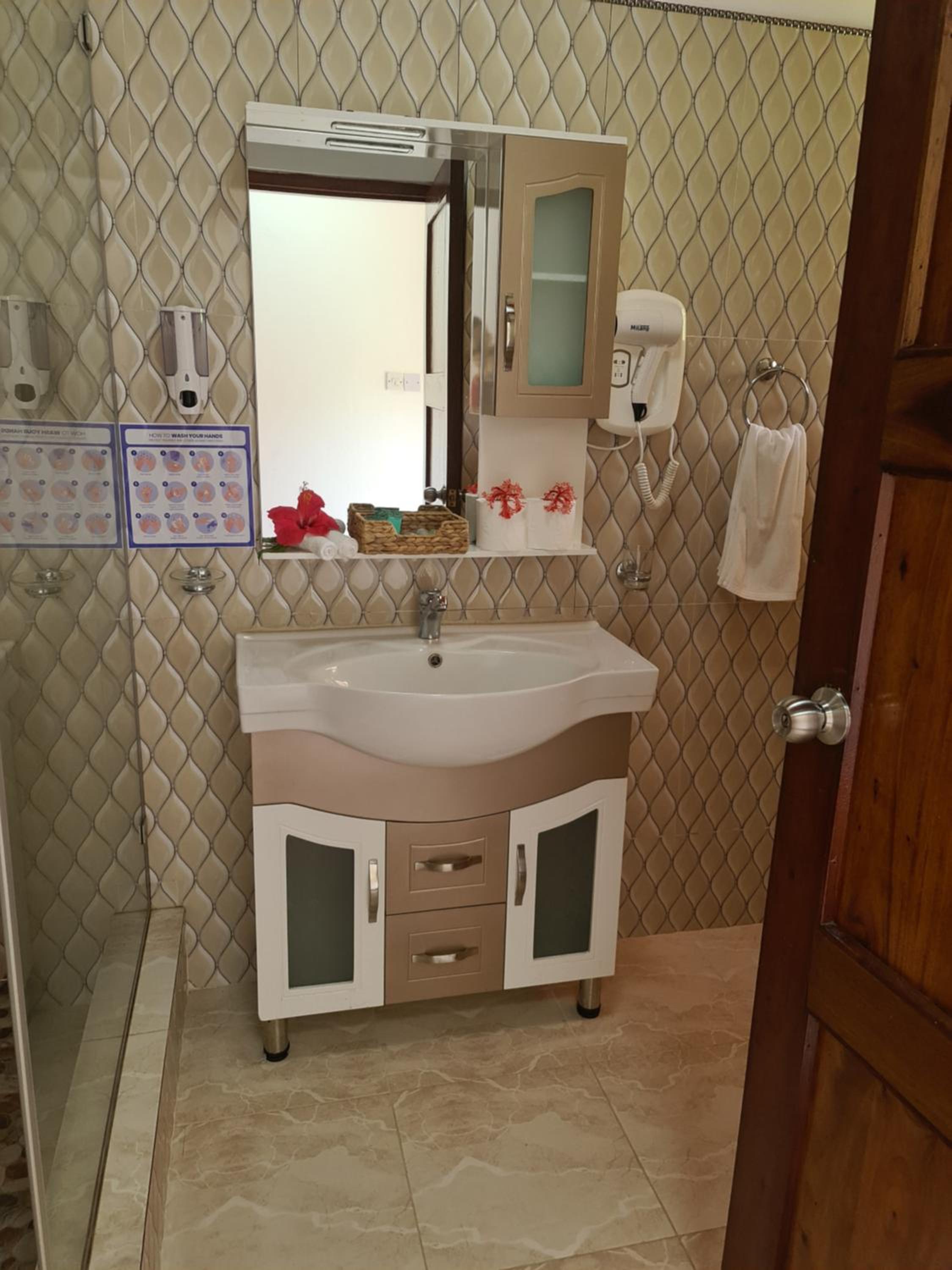 Tourterelle Holiday Home