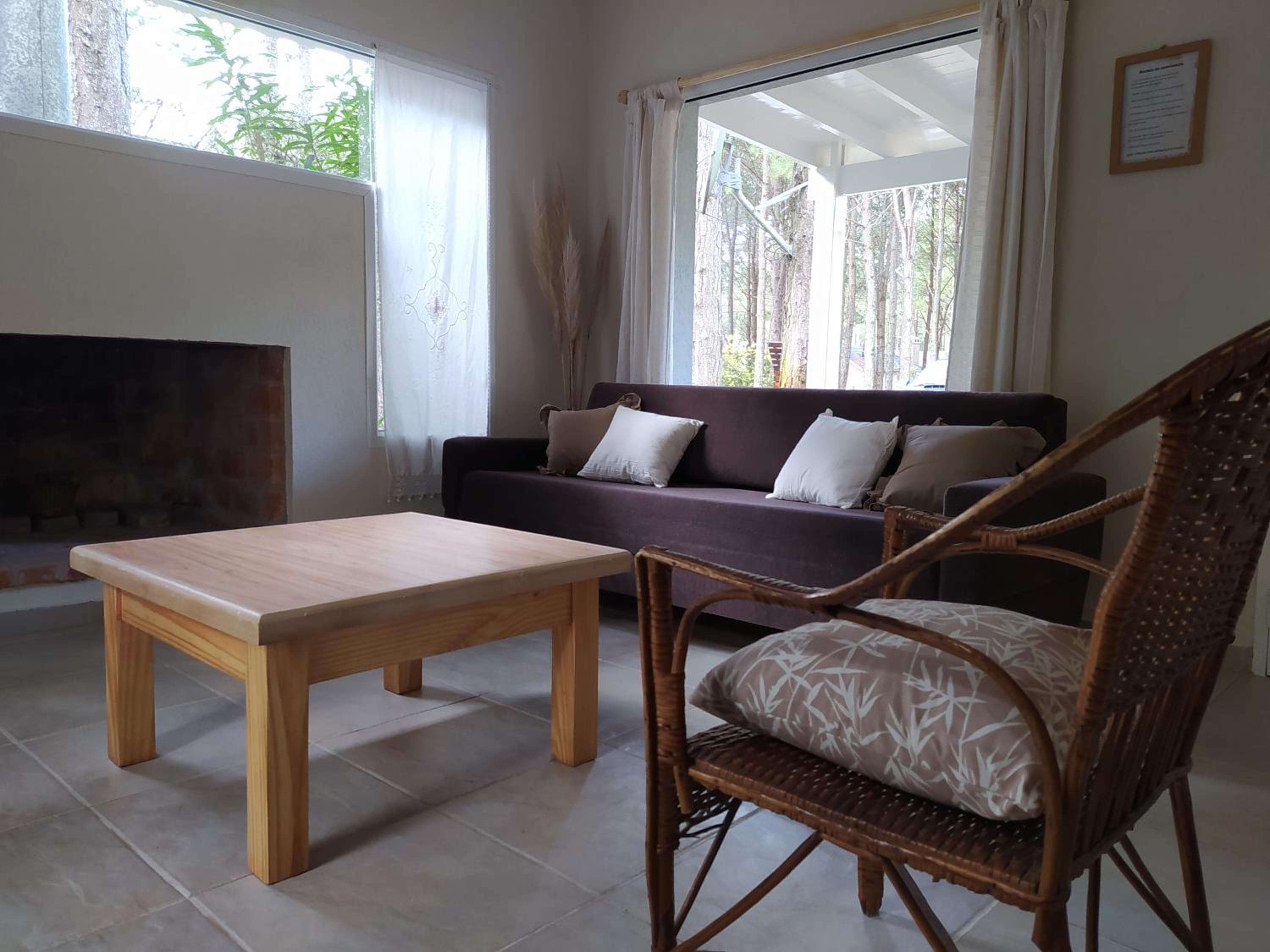 Pinamar Norte Casa Aquiles 8 pax