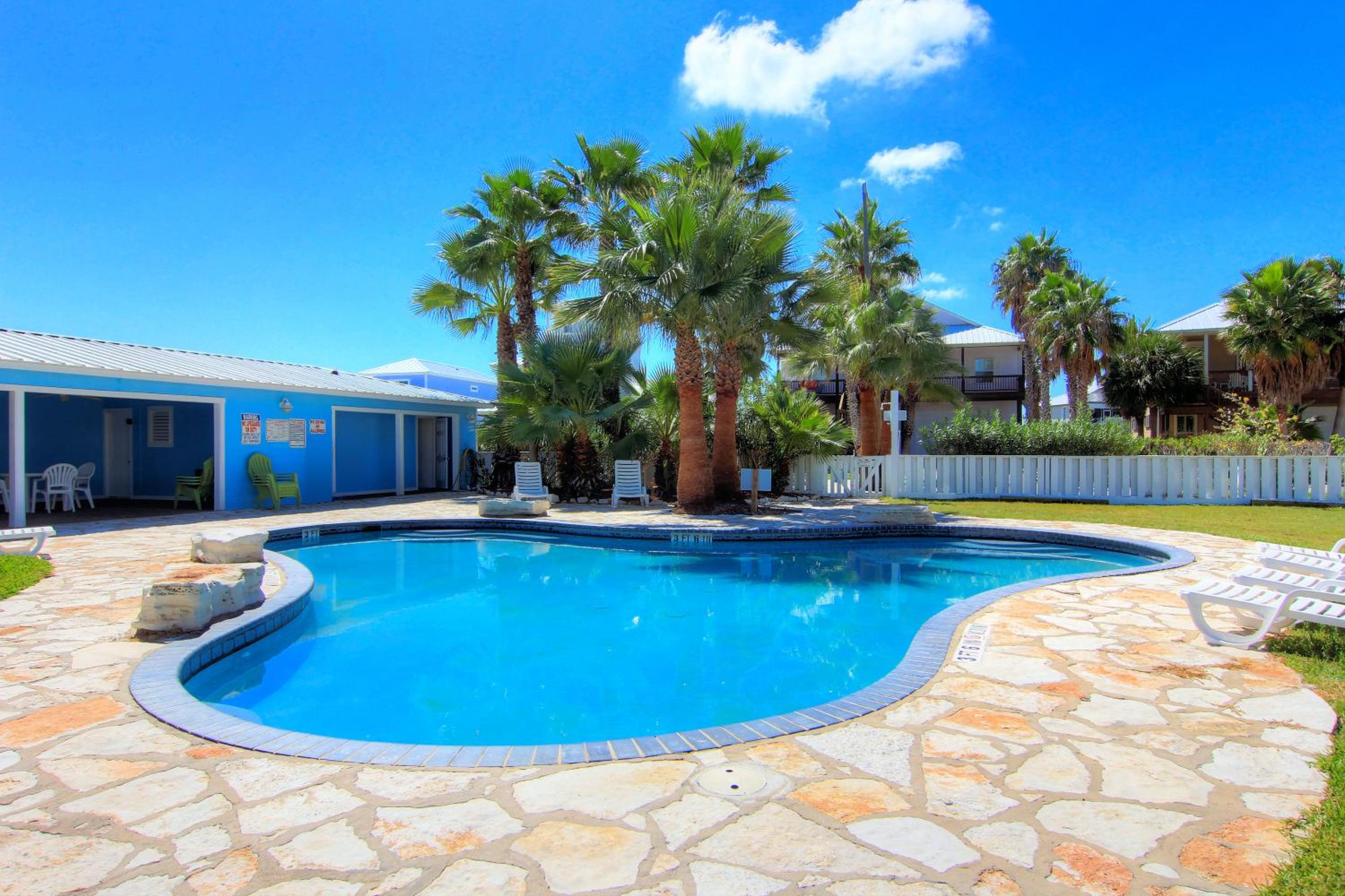 Coral Cabana MR141