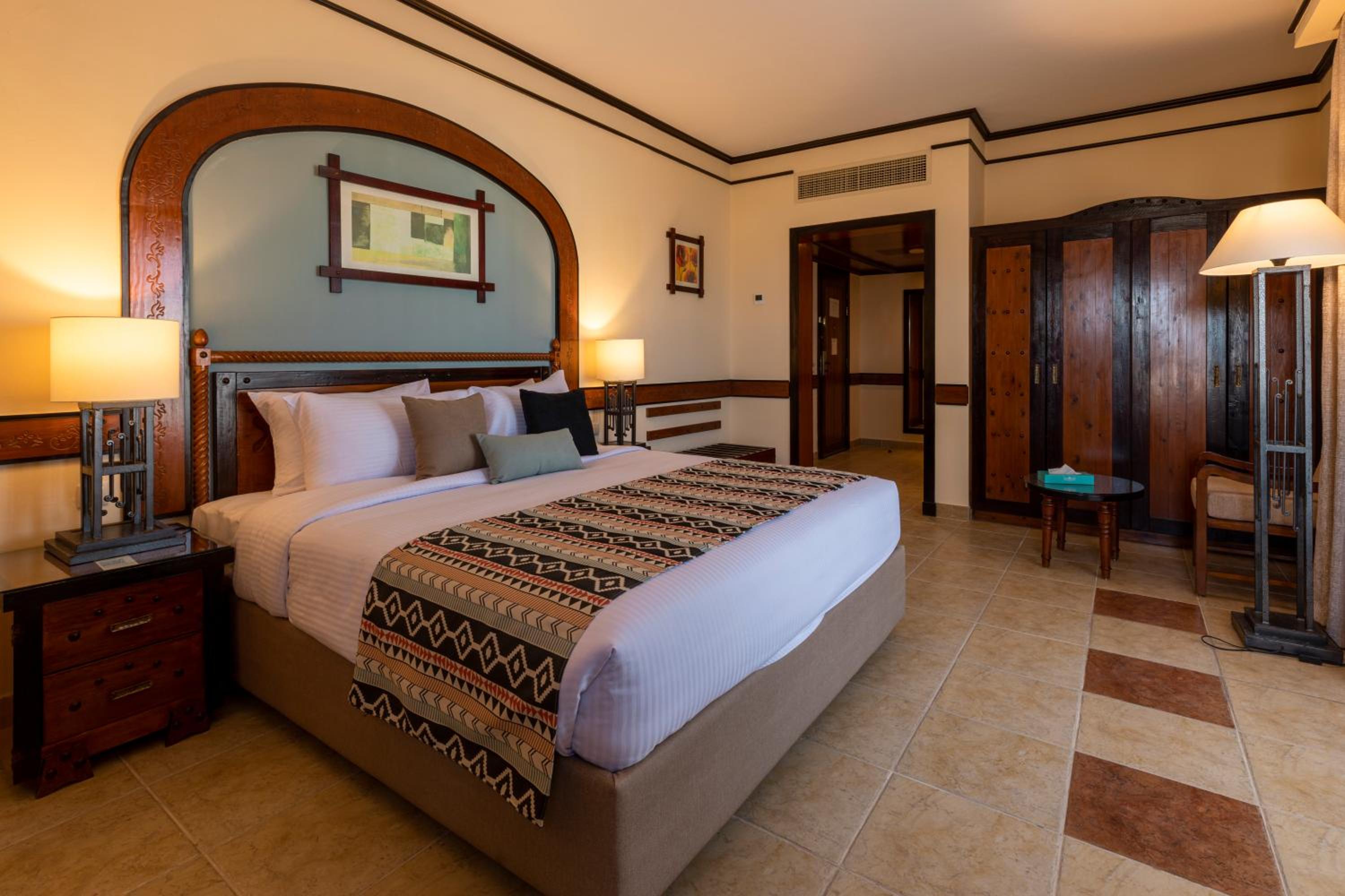 Sunrise Remal Resort