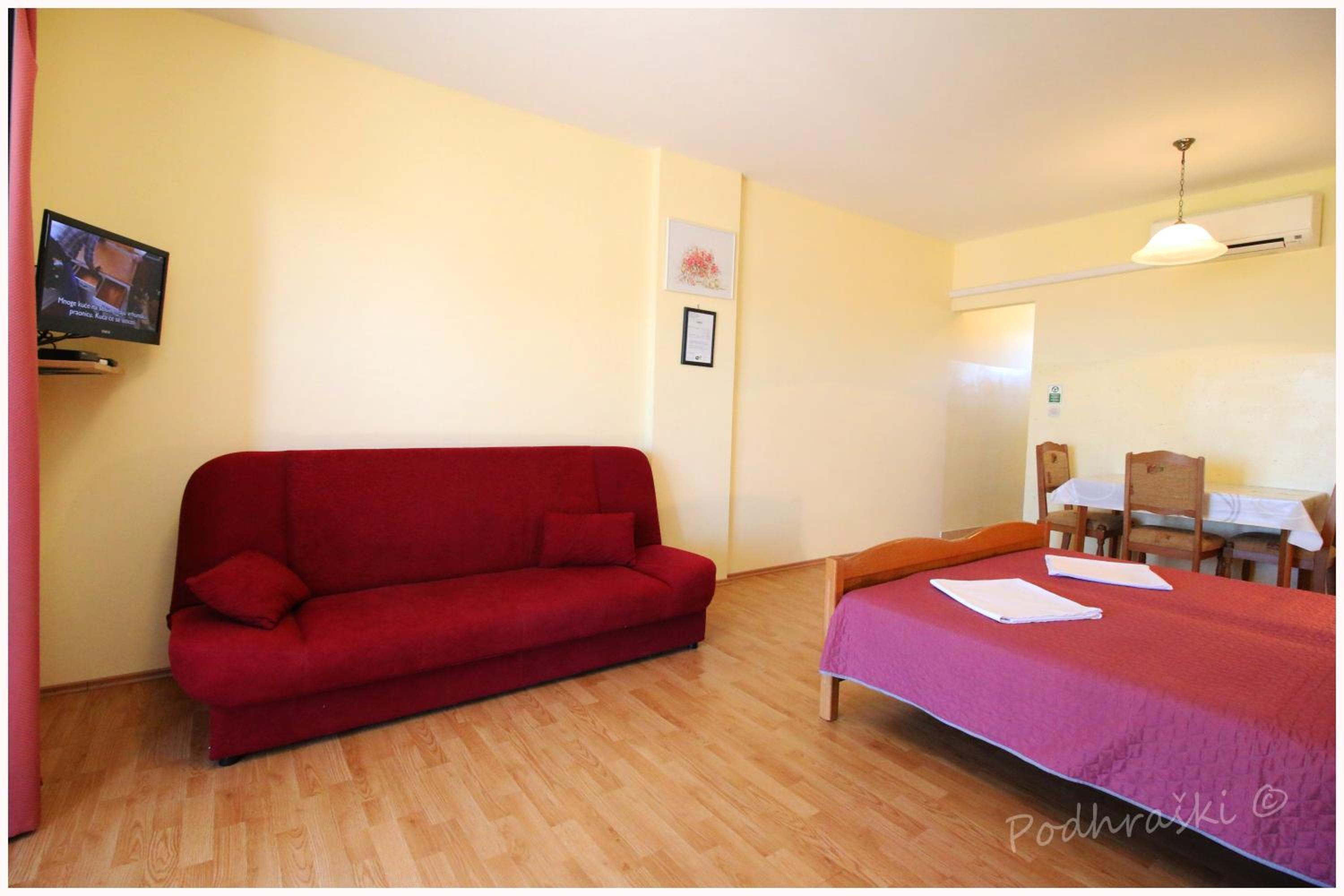 Primosten Apartments