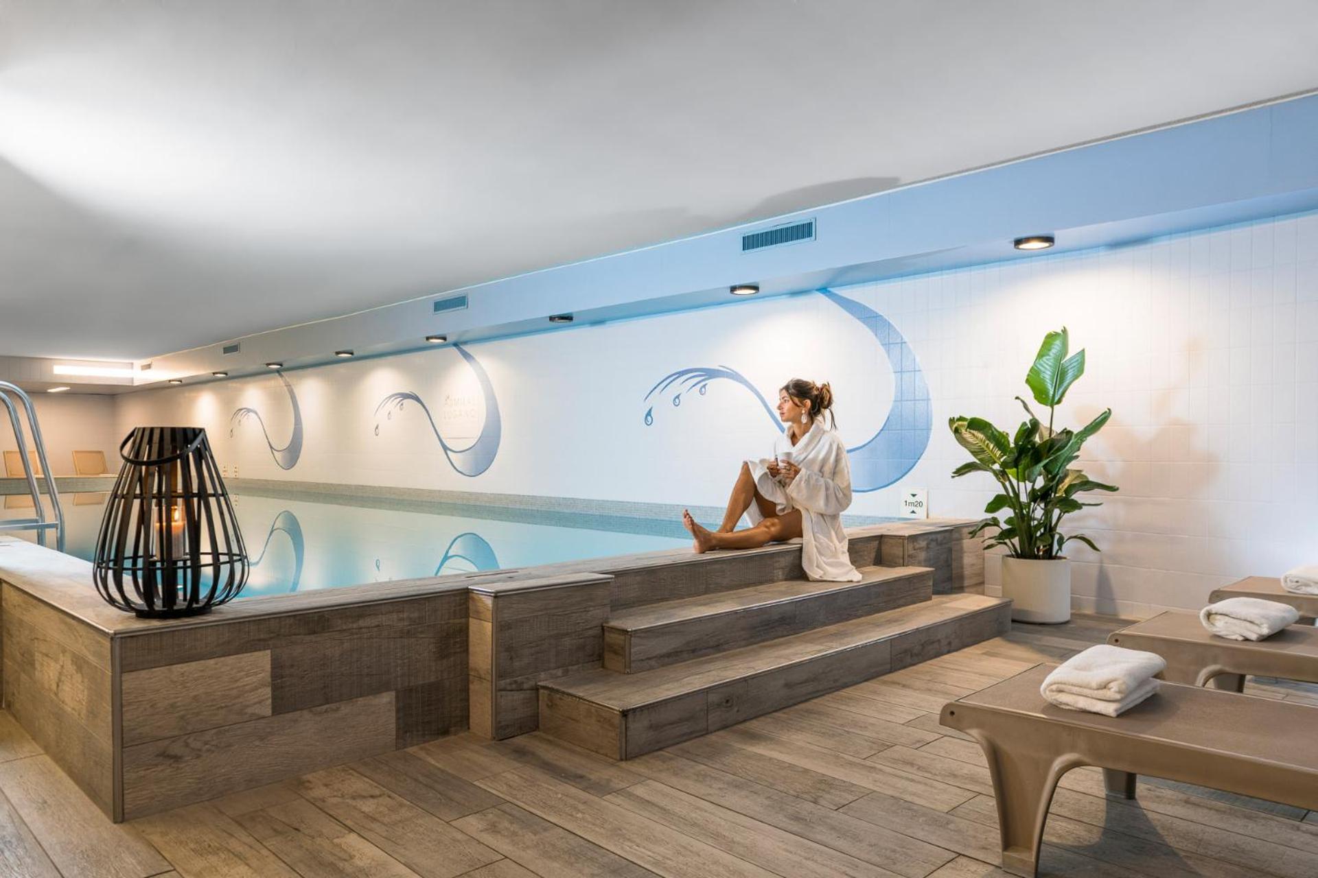 Lugano Vacations - Hotel Admiral Lugano - Property Image 1