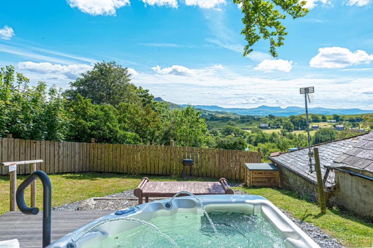 Eisteddfa - Bwthyn Bach view 4