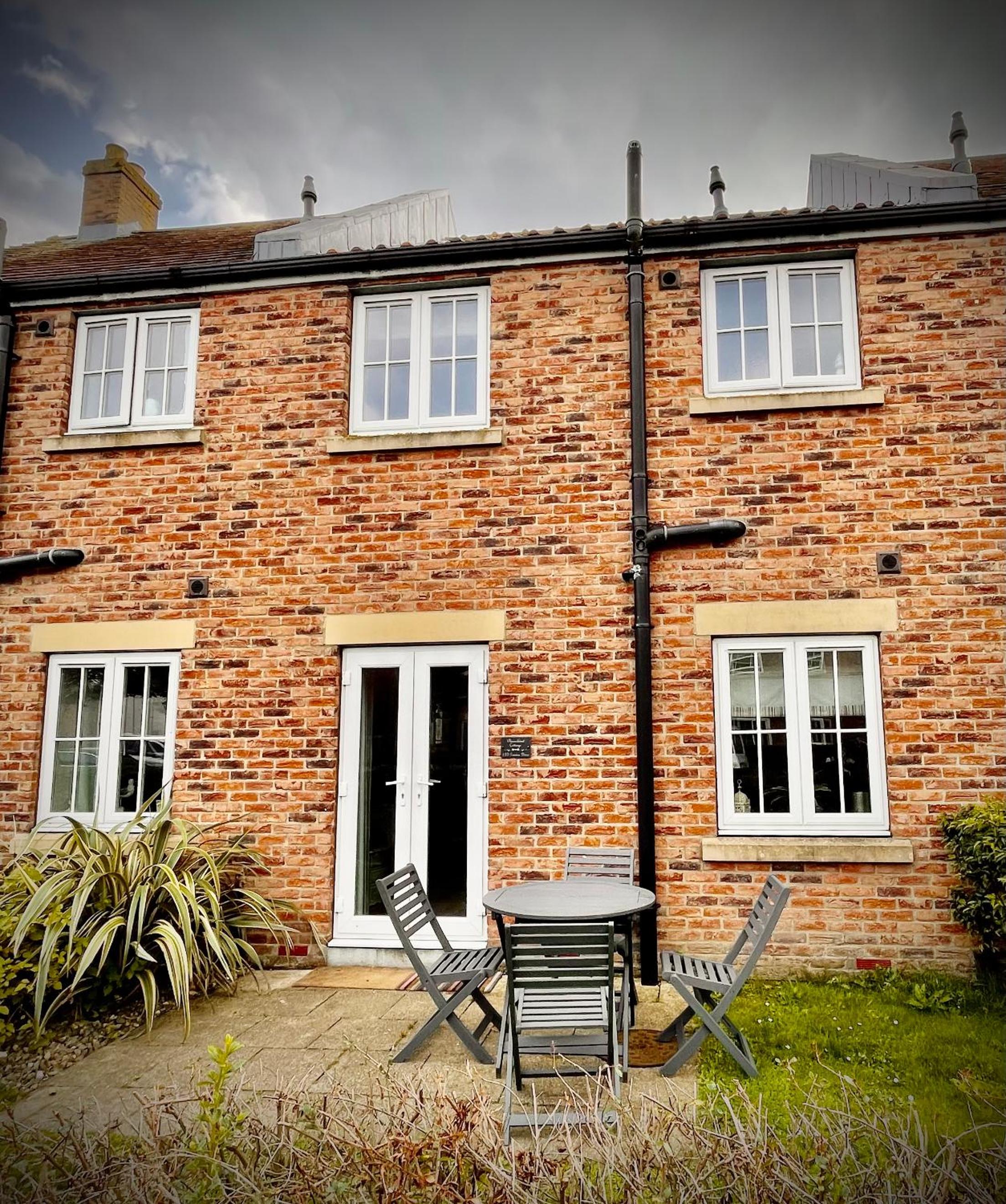 The Bay, Filey, Moonshine Cottage view 4