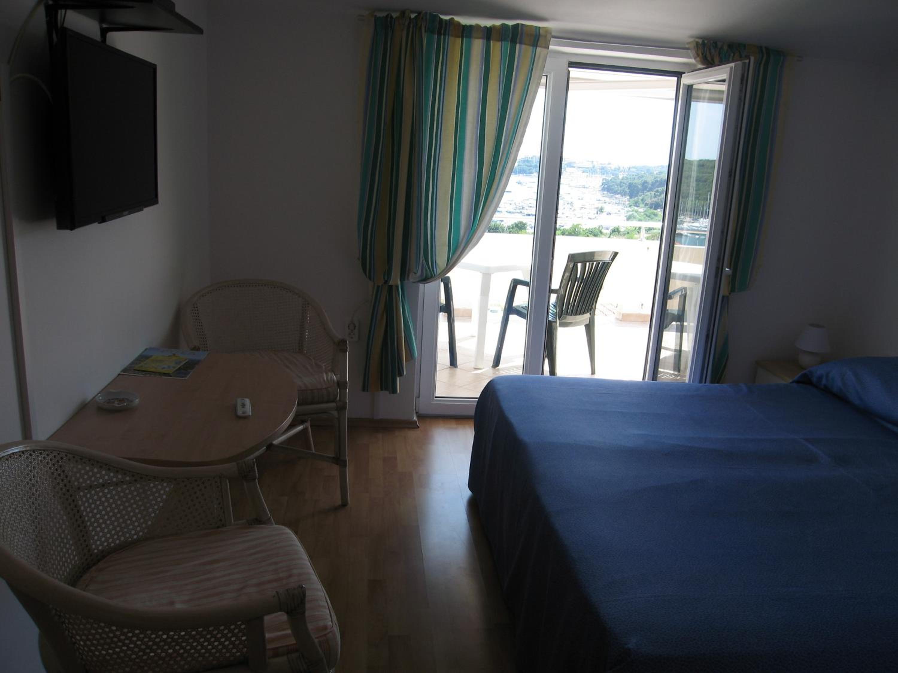 Photo 23