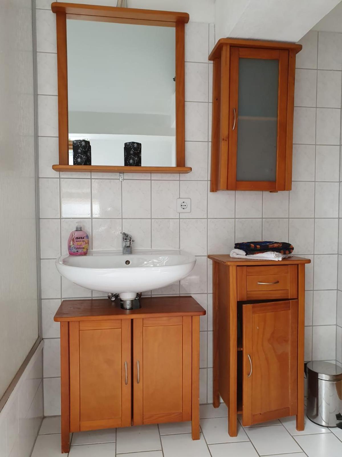 Attic Oelsnitz am Hegebach mit Netflix und Parkplatz Self Check-in - Property Image 7