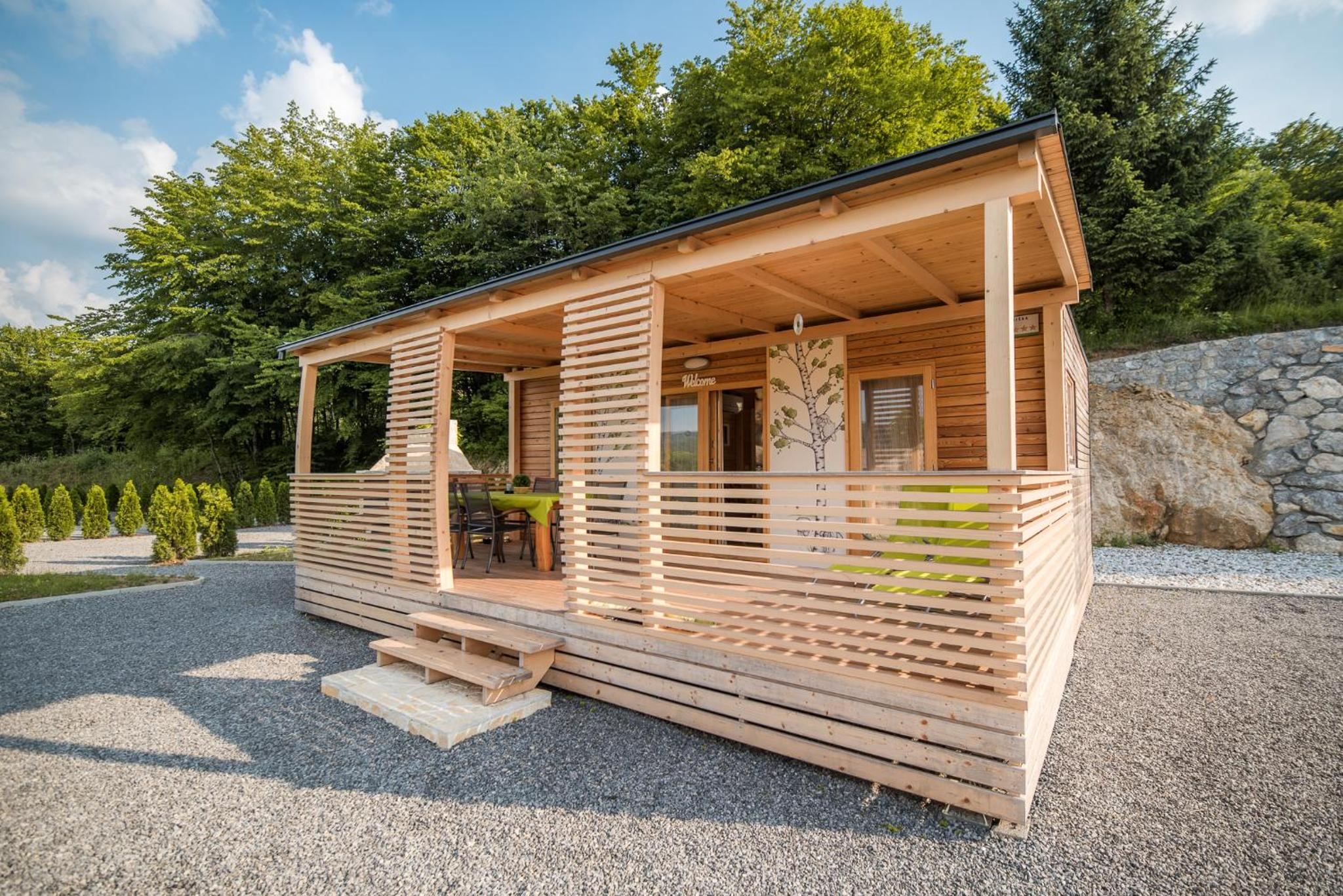 Glamping Krone Kolpa Heaven view 3