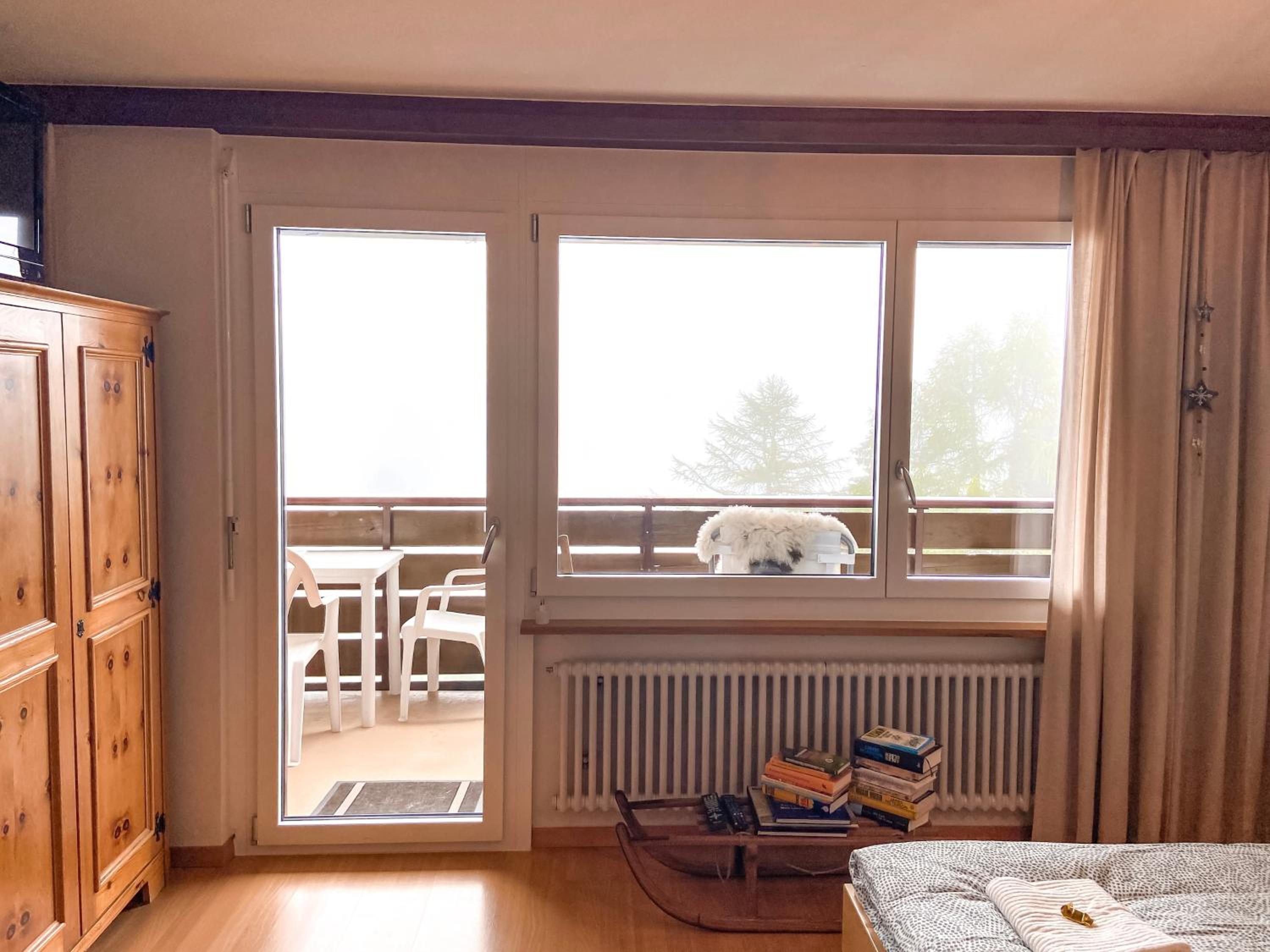 Studio Apartment Alpine Lodge (36m2) - Bettmeralp - Ski in/out - South facing, overlooking the Alps view 4