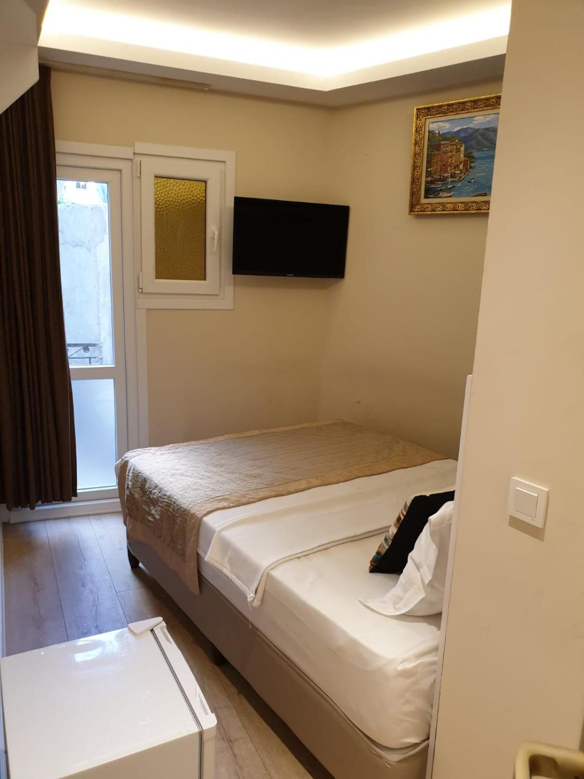 Atlantis Royal Otel - Image 40