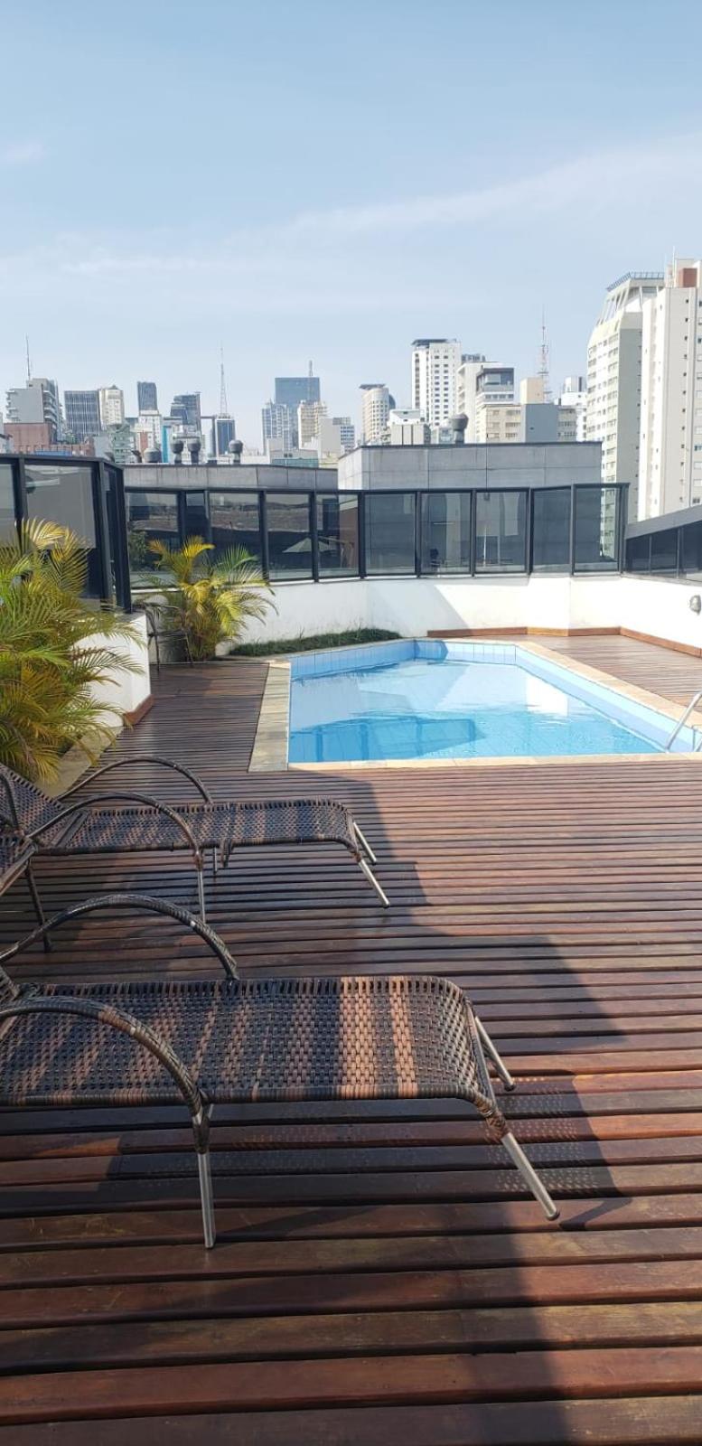 Apto 26 com Smart TV e WiFi VIVO fibra Columbia Resid ao lado Pamplona Shopping Jardins - São Paulo view 4