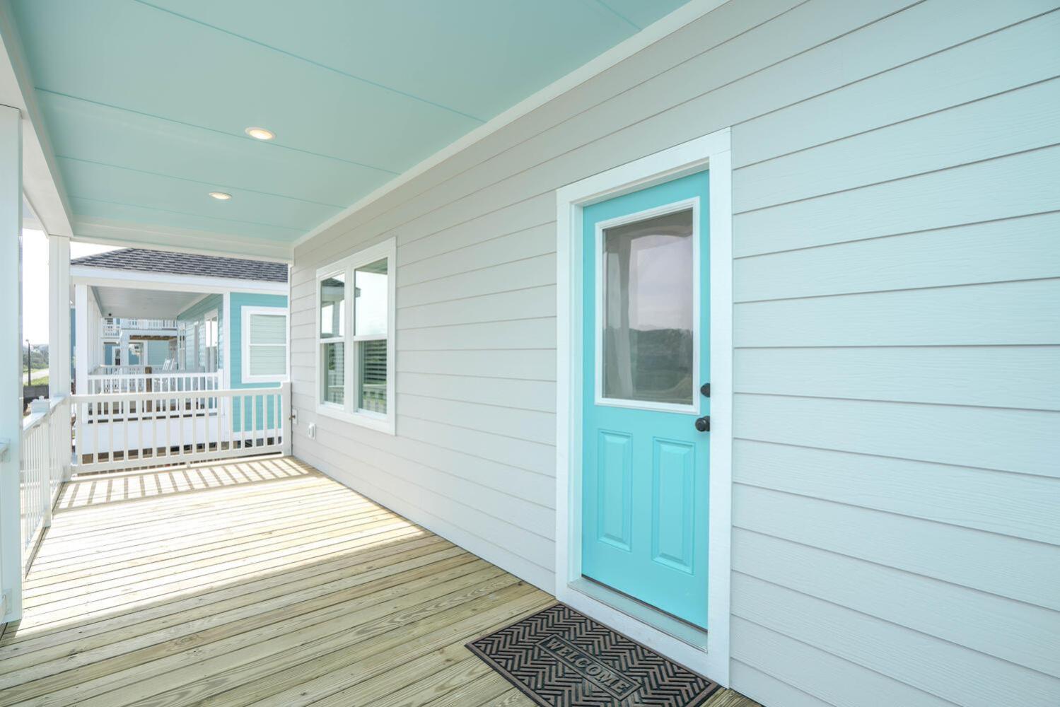 Modern 3B/2.5B beach home with ocean views Goins 2 Need A Bigger Boat view 2