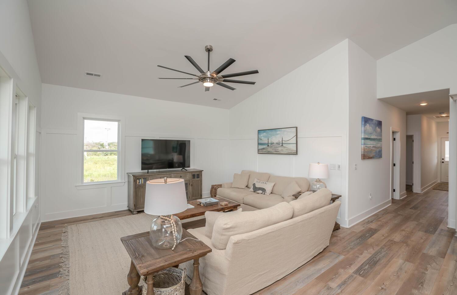 Modern 3B/2.5B beach home with ocean views Goins 2 Need A Bigger Boat view 5