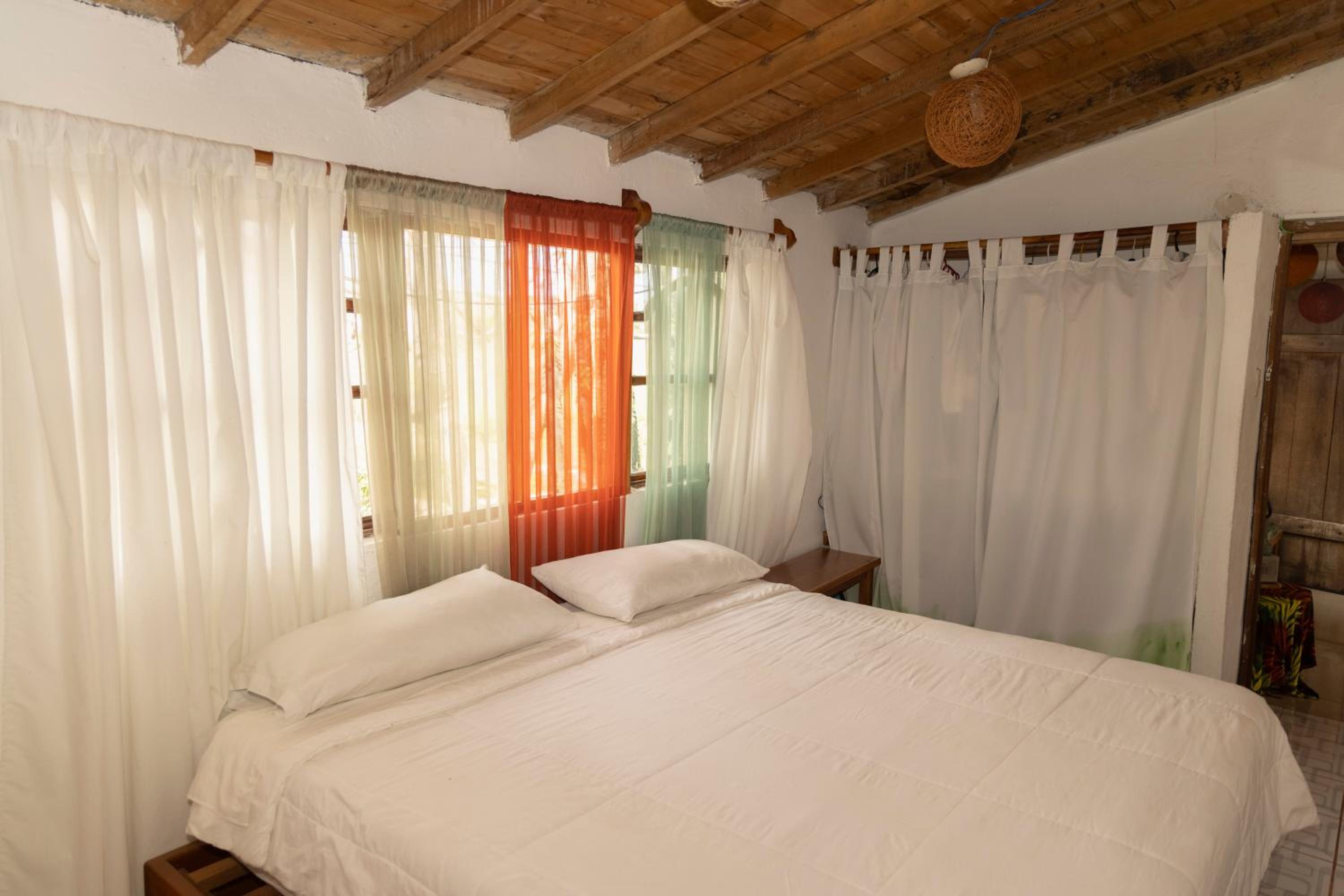 Ideal y linda casita en San Cristóbal-Galápagos view 4