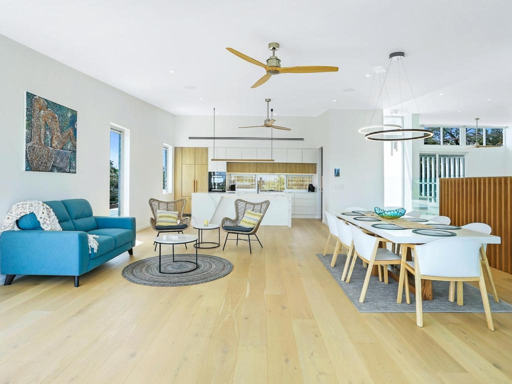 Magnificent views on Arkana, Noosa Heads