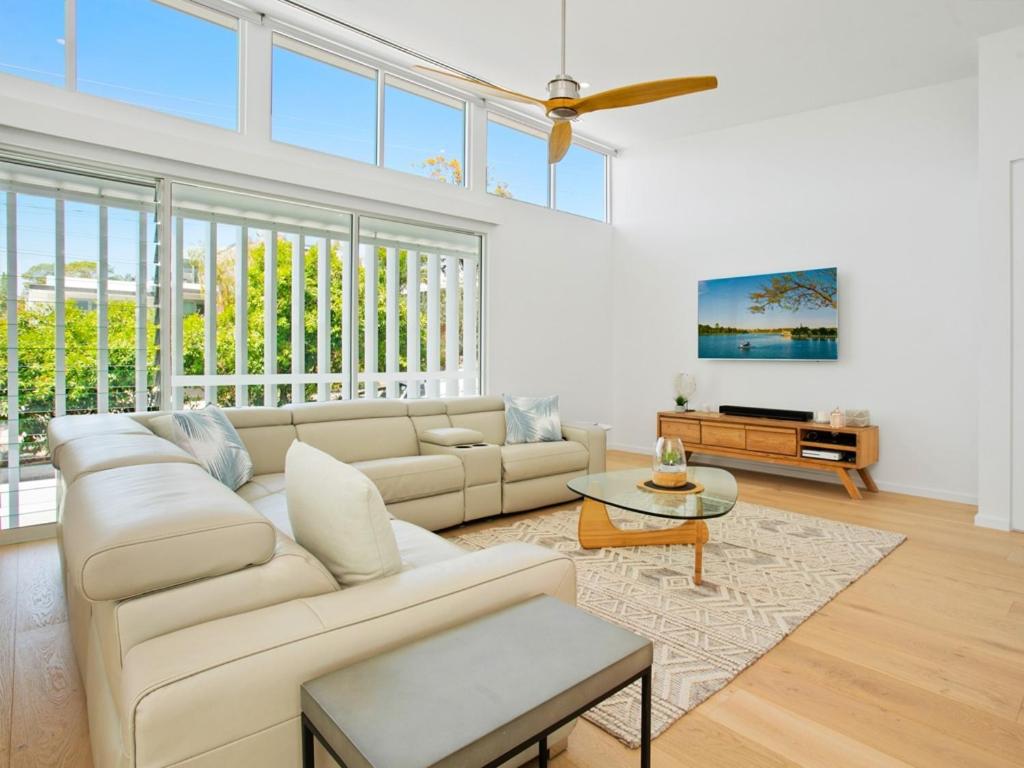 Magnificent views on Arkana, Noosa Heads