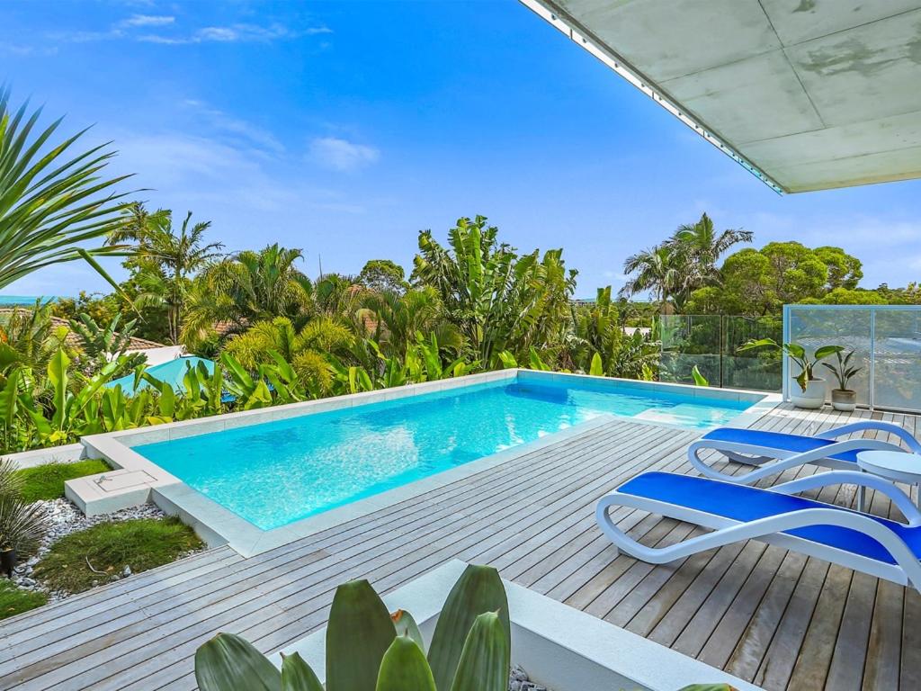 Magnificent views on Arkana, Noosa Heads