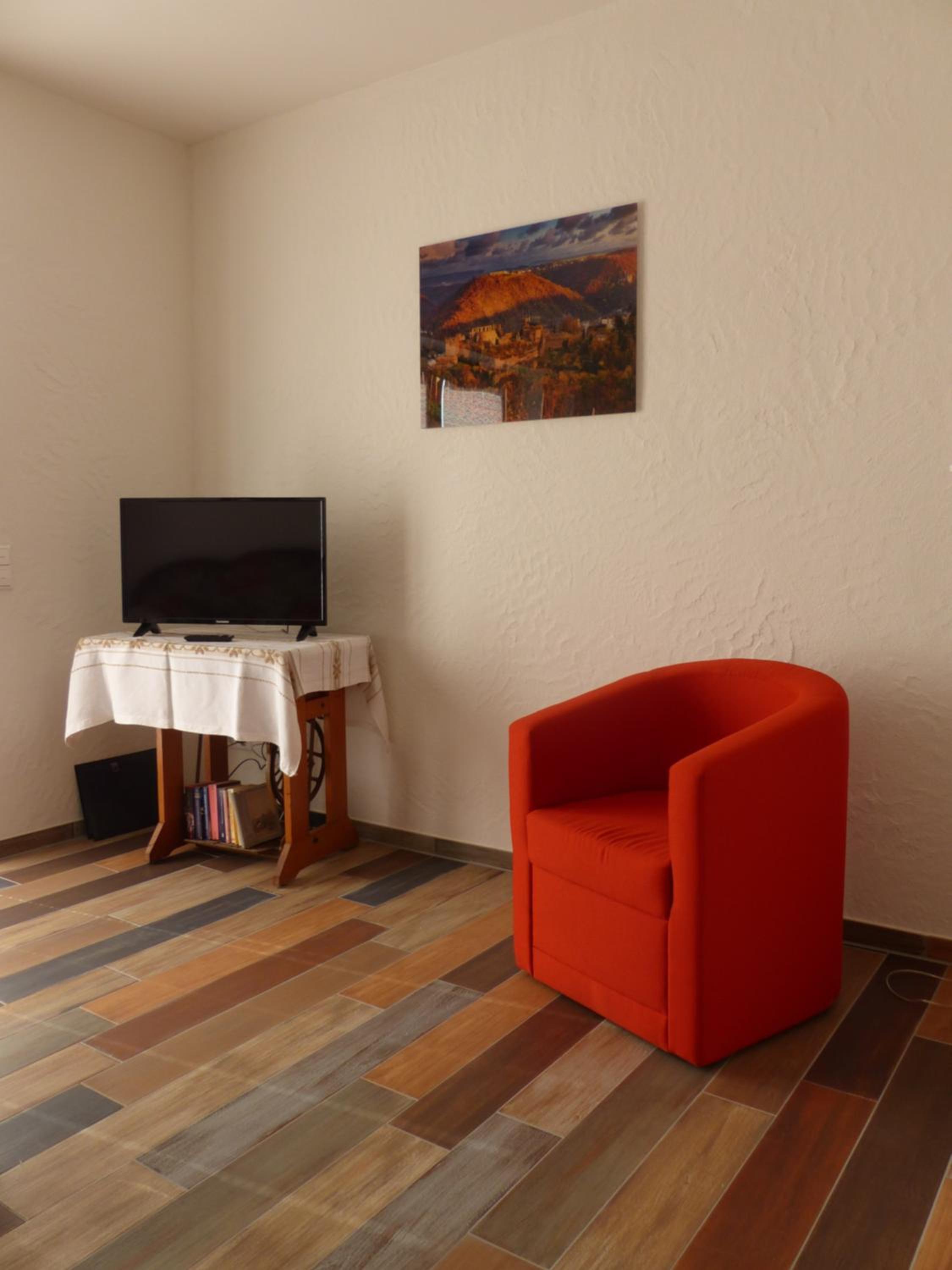 Photo 48