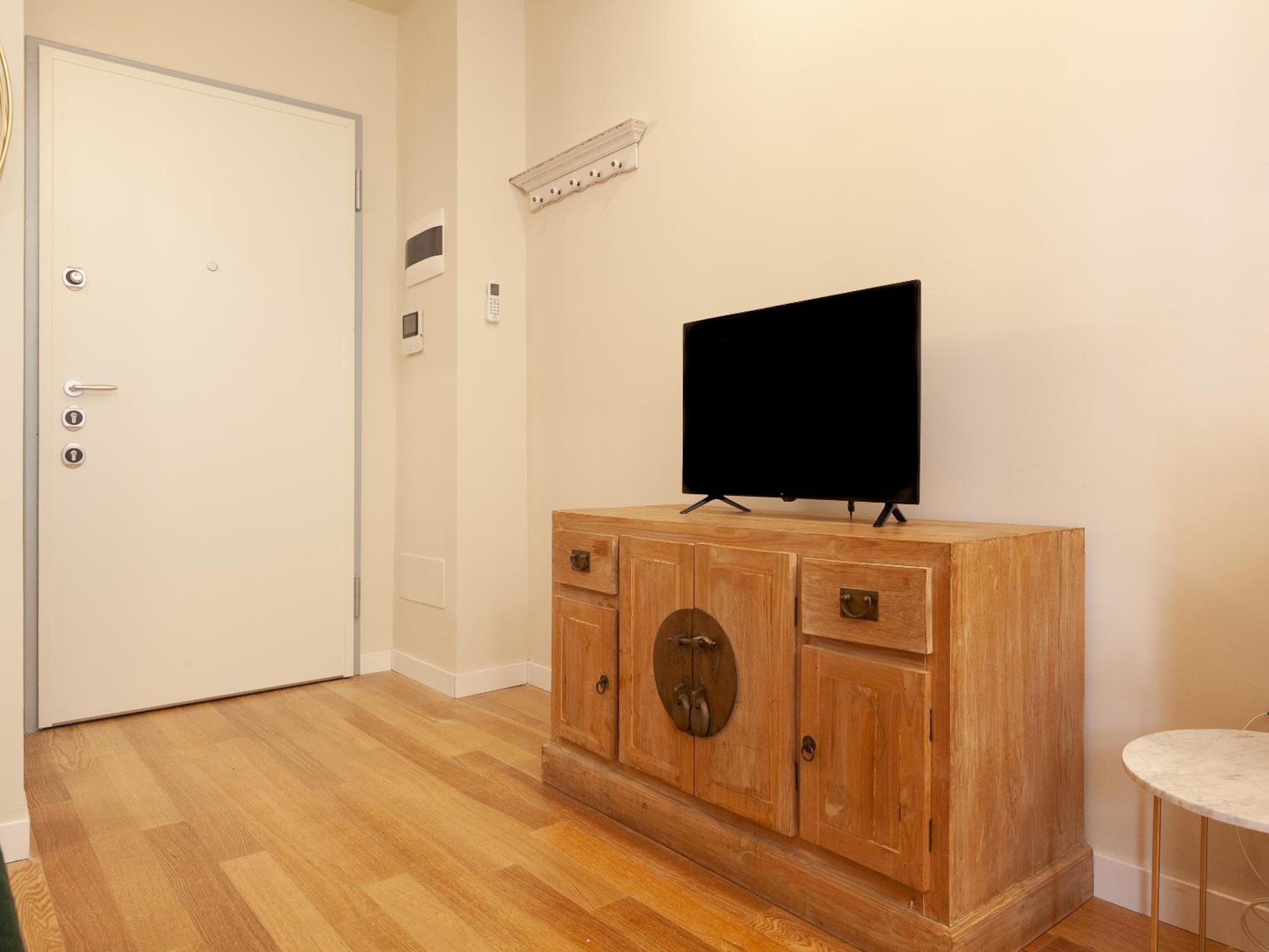 easyhomes - Vincenzo Monti
