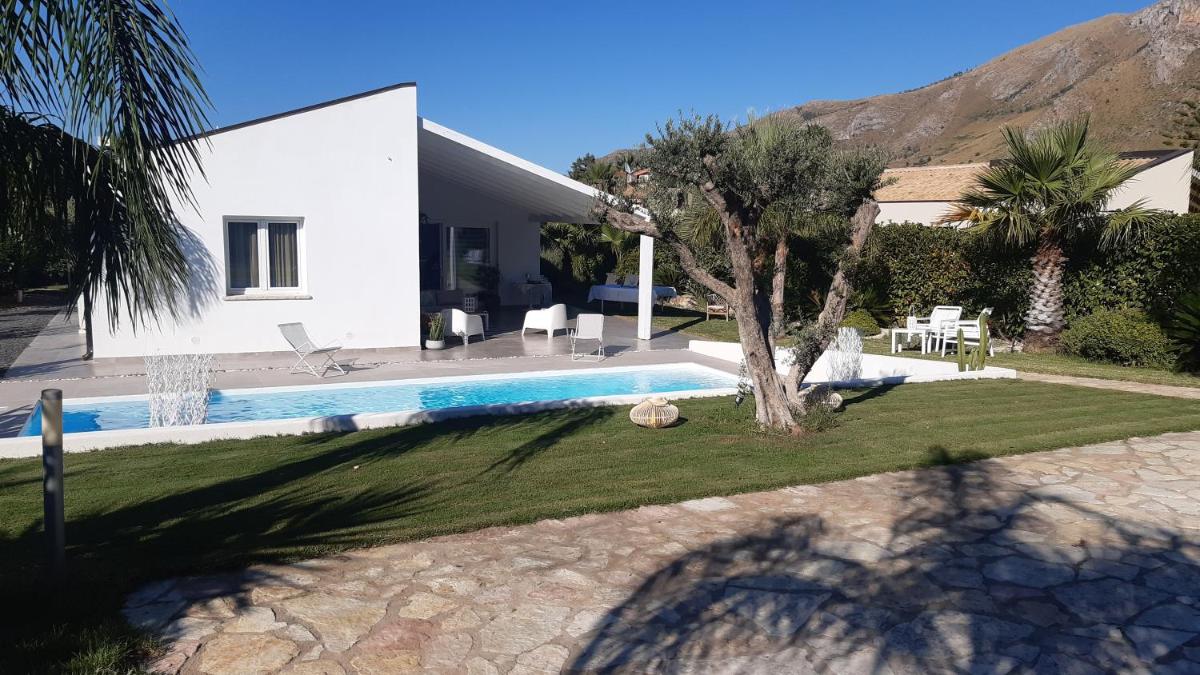 Eucalipto new private pool photo 1