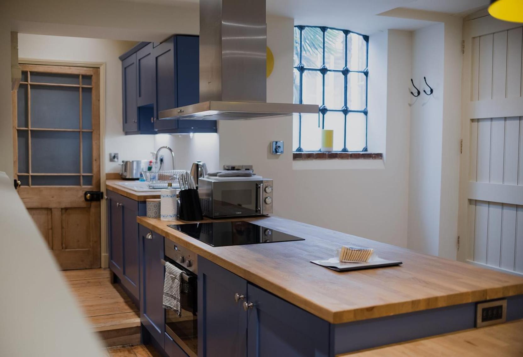 Studio 4- 6 Norwich City Centre Apartment view 5