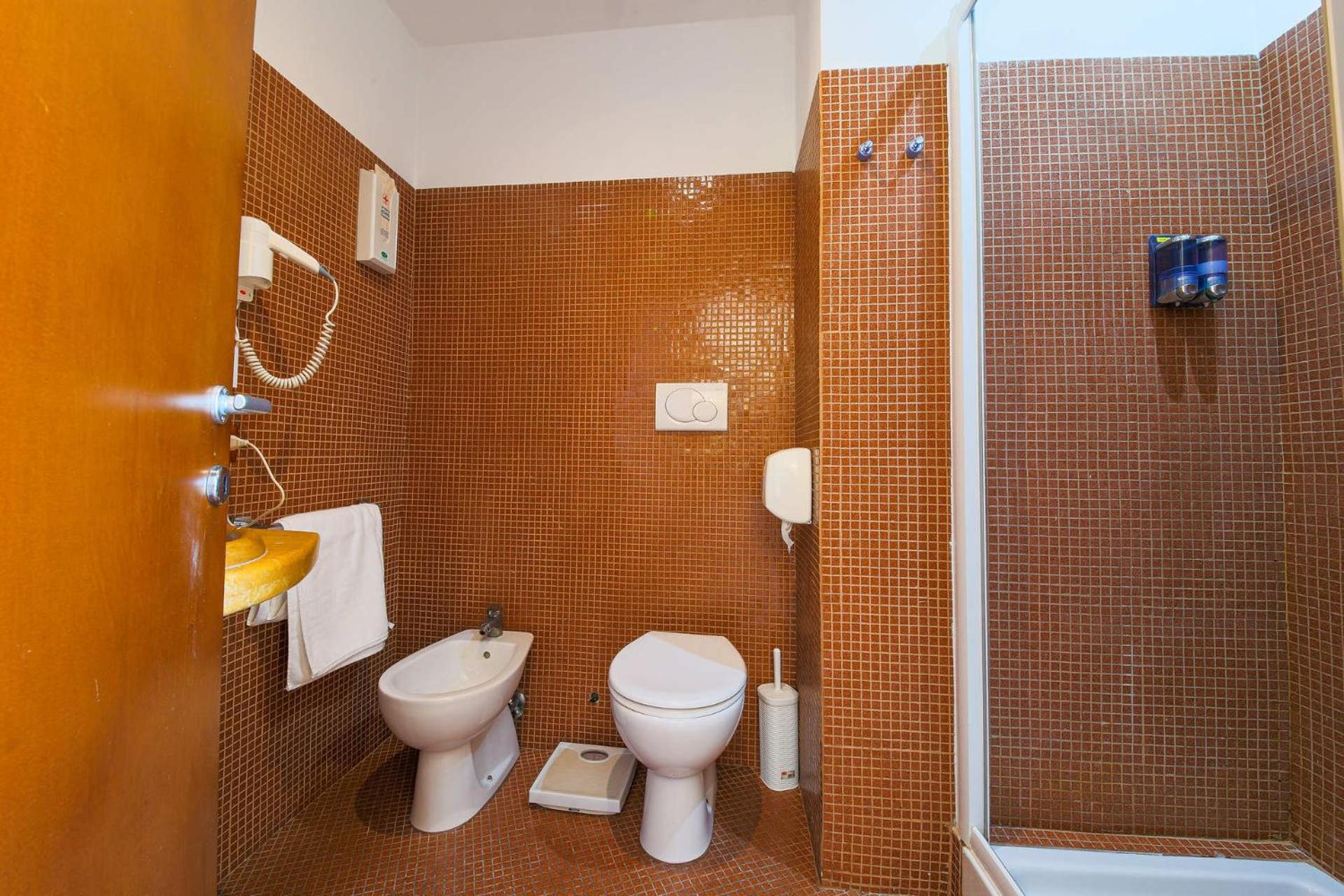 E-Room 42