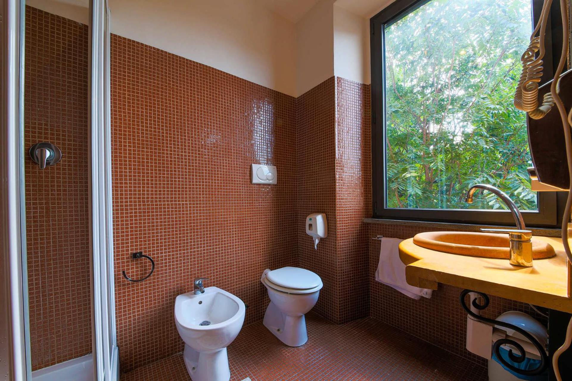 E-Room 42