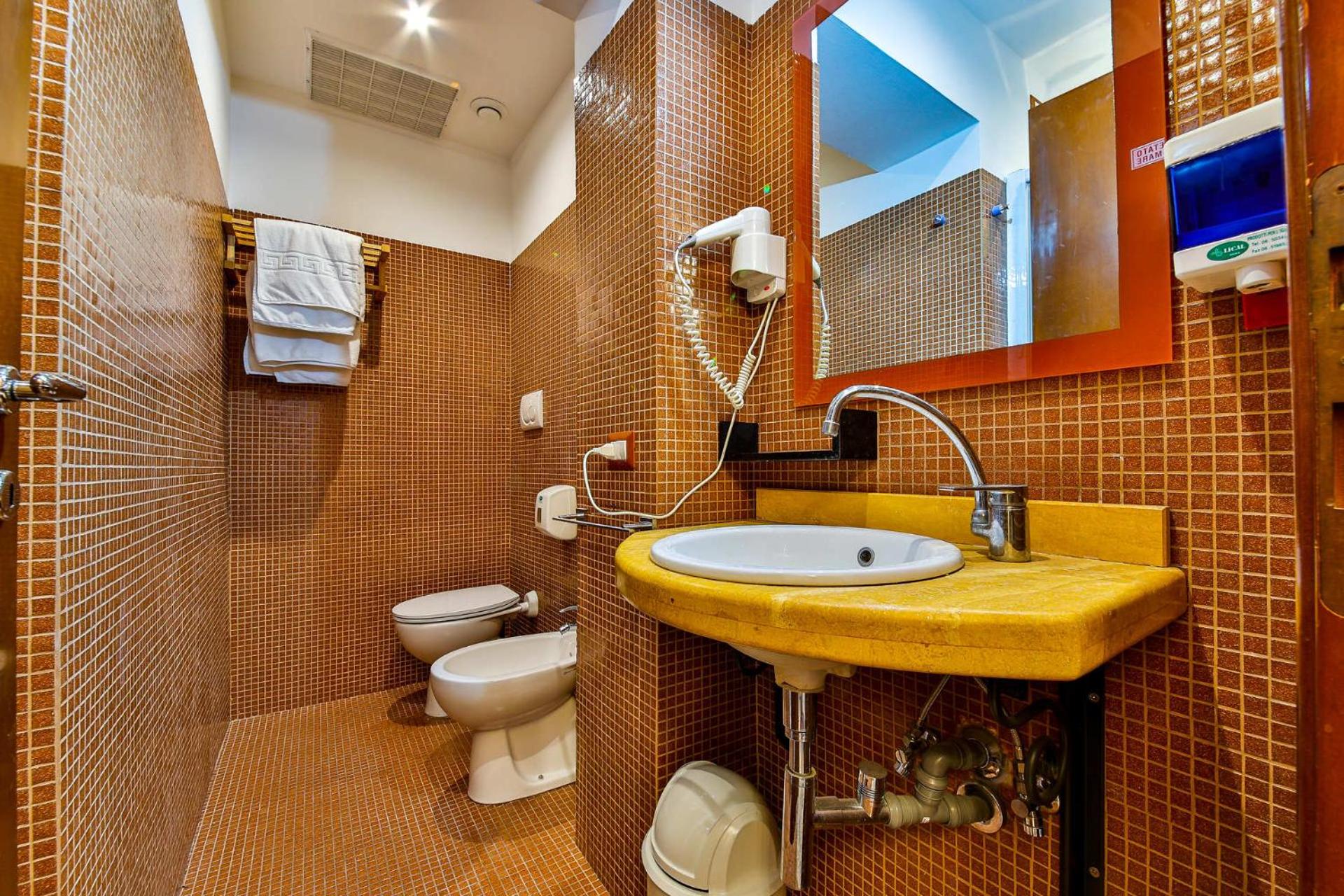 E-Room 42