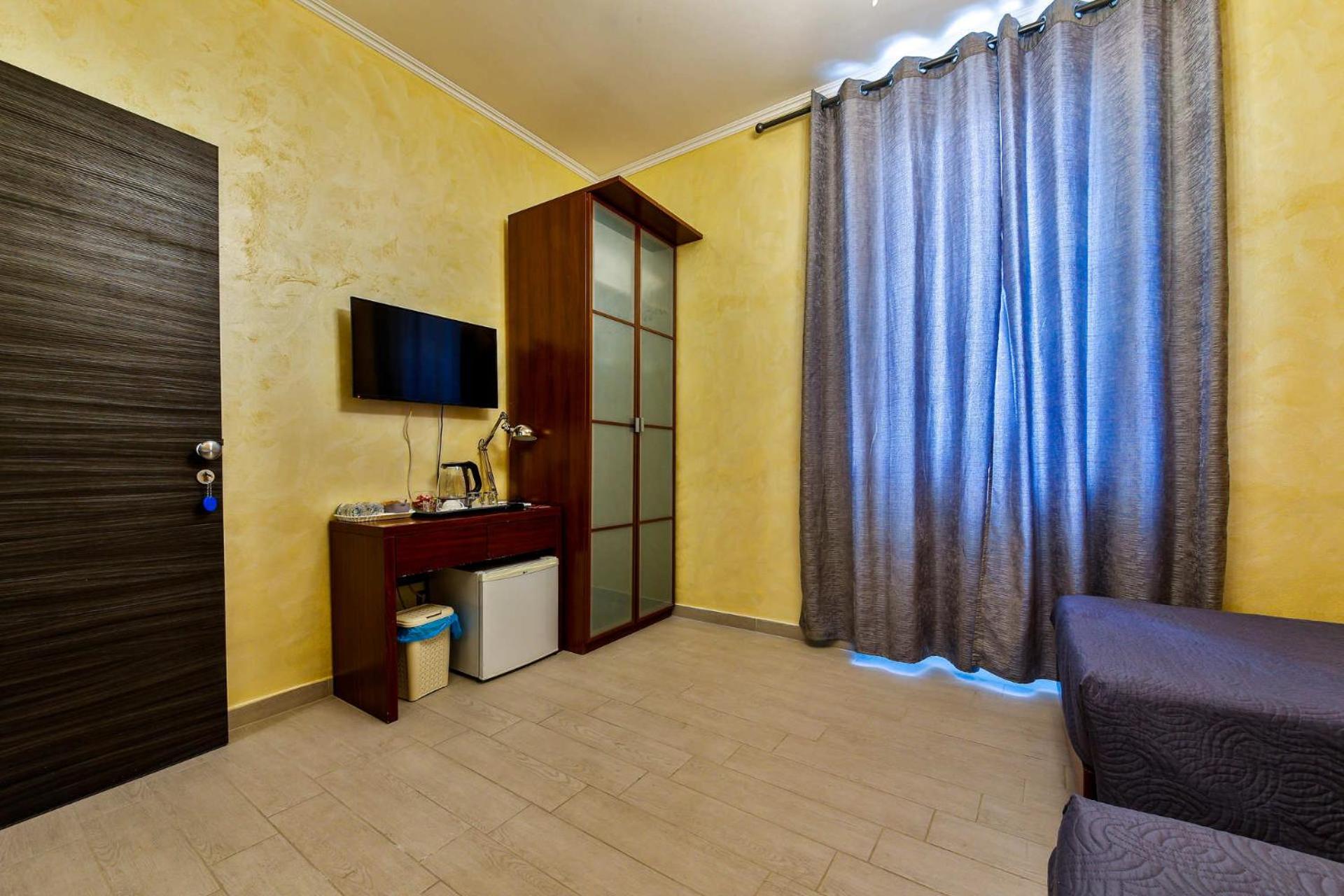 E-Room 42