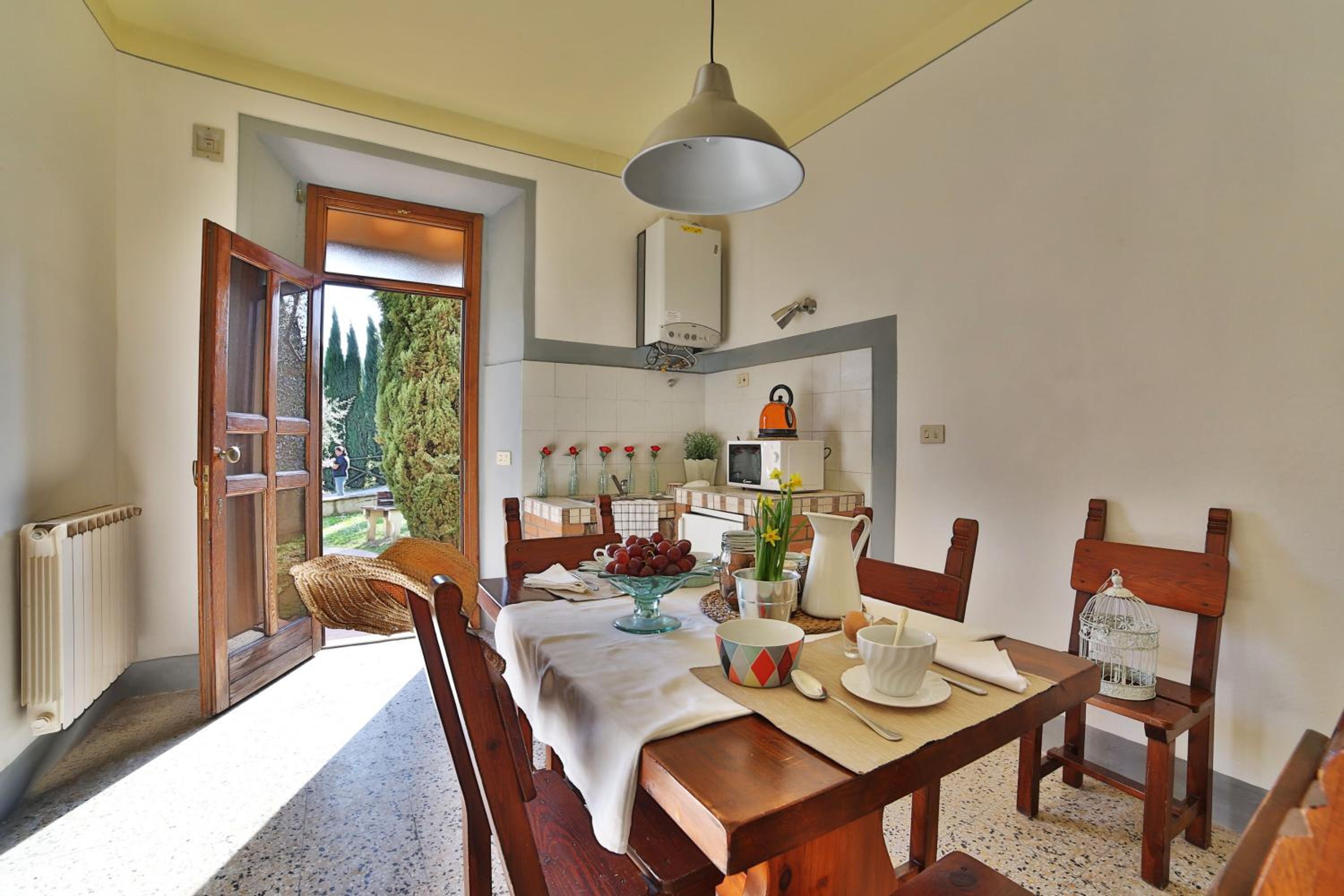 Agriturismo Fattoria Pagnana Wine & Pool view 3