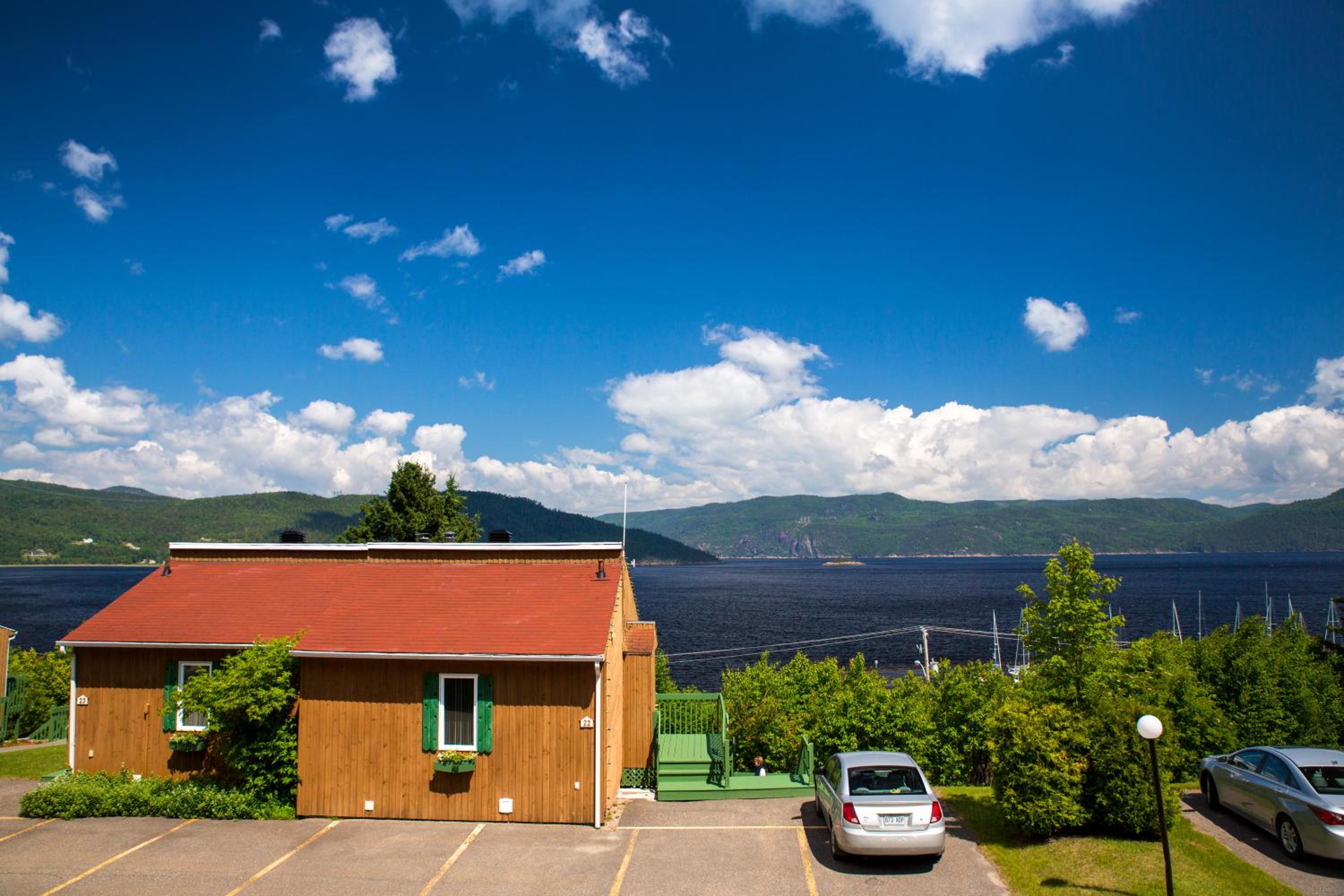 Chalets Condos sur le Fjord