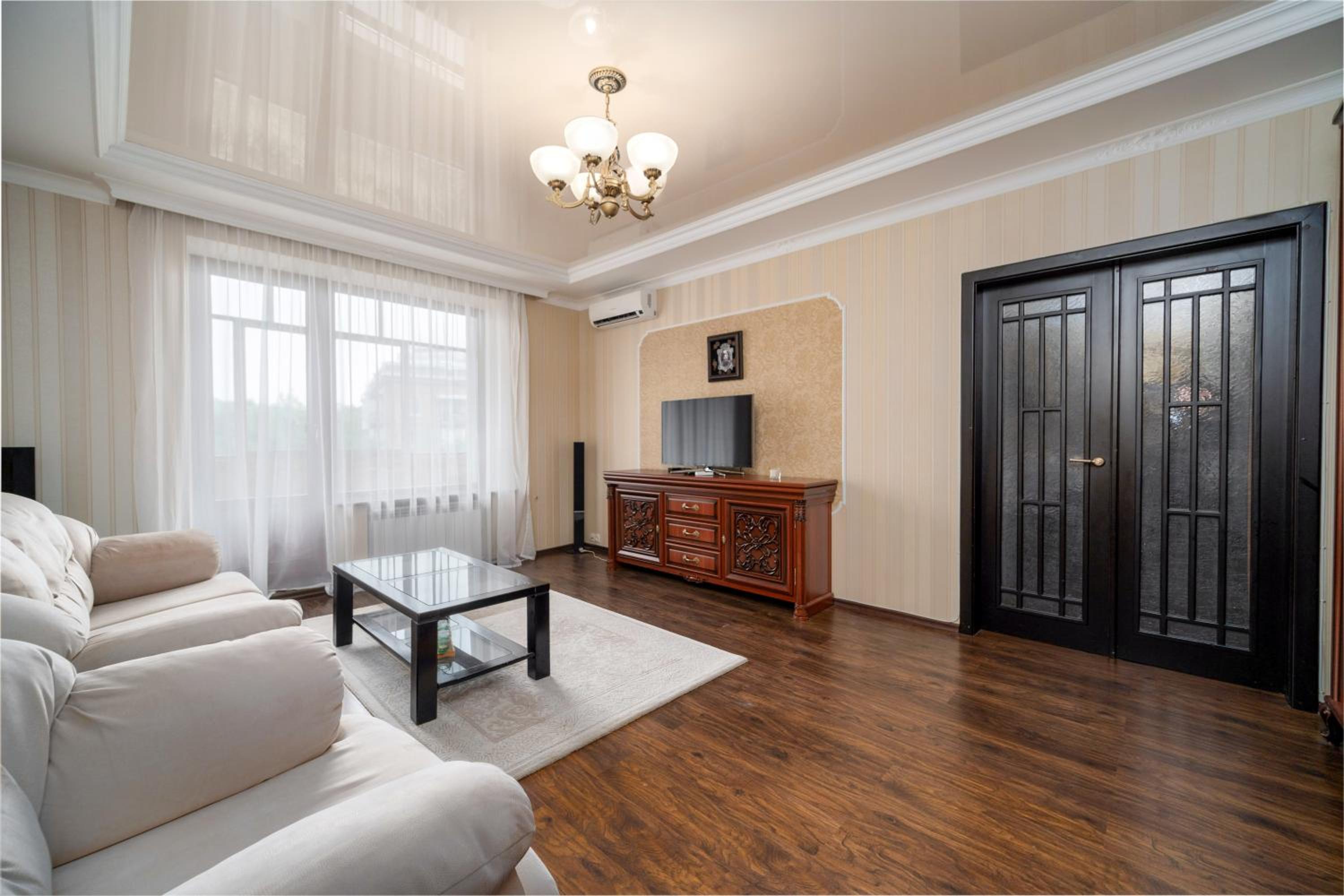 Lux Apartment Gorkiy Park view 3