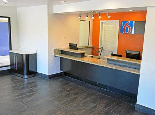 Fairfield Vacations - Motel 6-Fairfield, CA - Napa Valley - Property Image 23