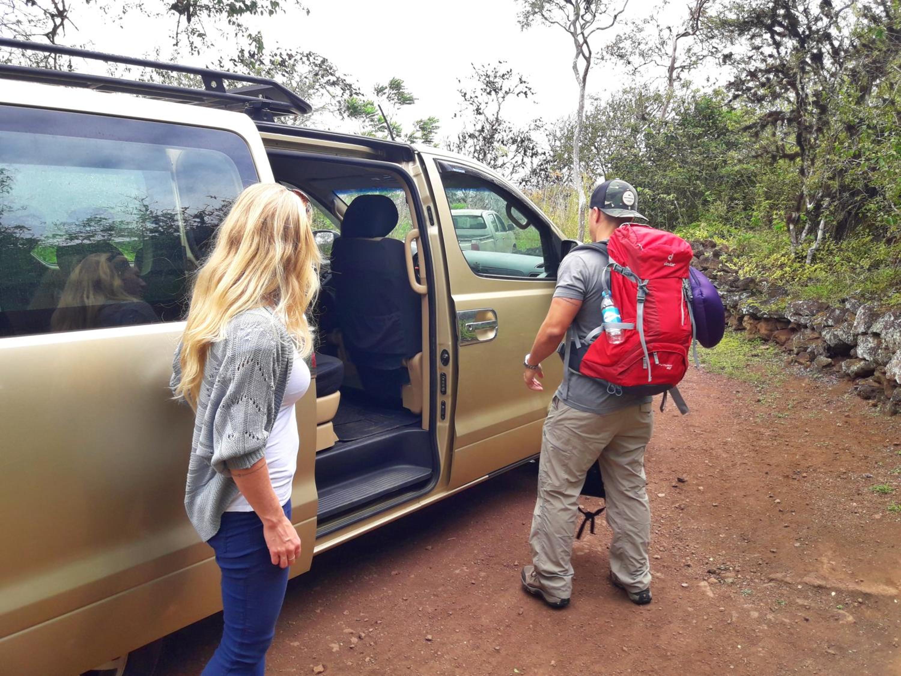 Lonesome George Ecolodge