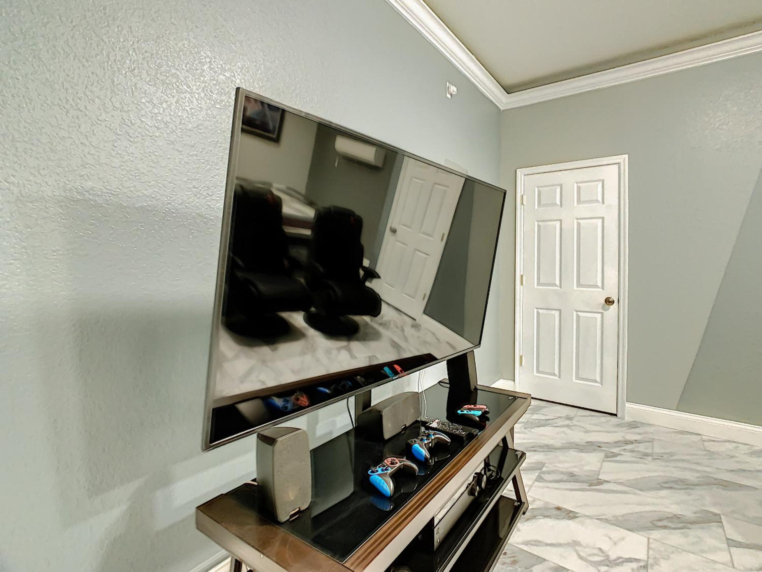Luxury Family Villa Pool Hot Tub Close to Disney