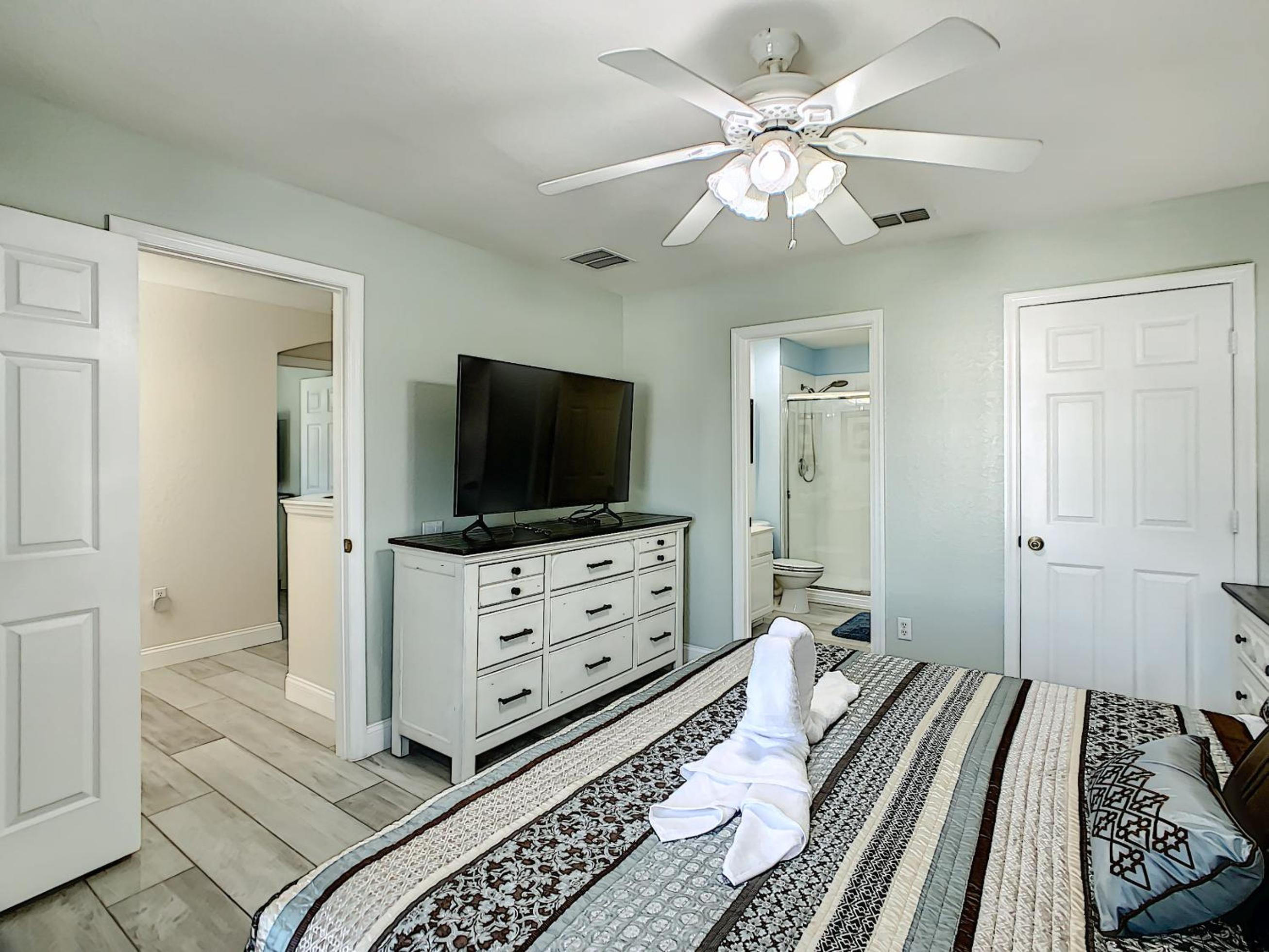 Luxury Family Villa Pool Hot Tub Close to Disney