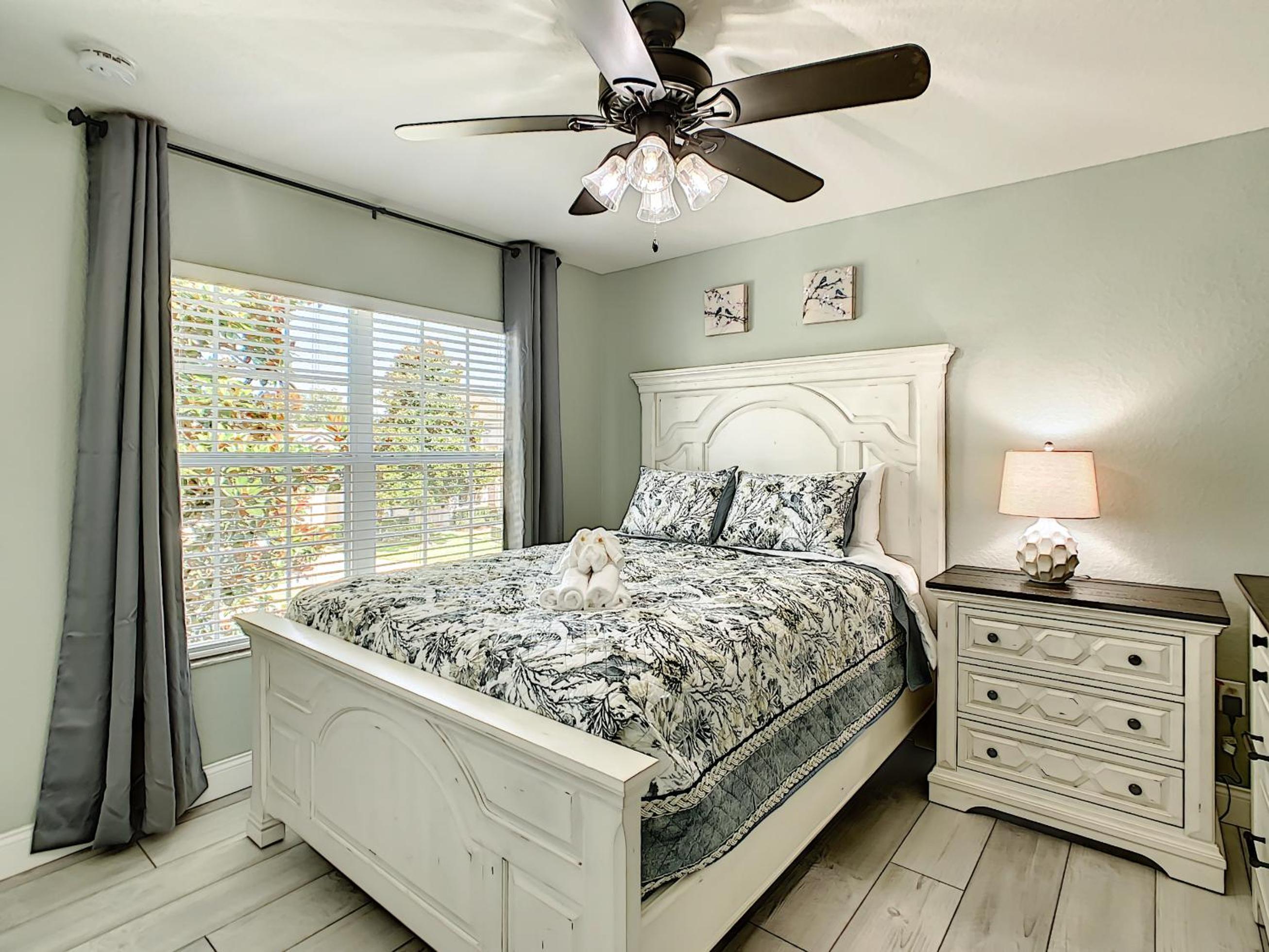 Luxury Family Villa Pool Hot Tub Close to Disney