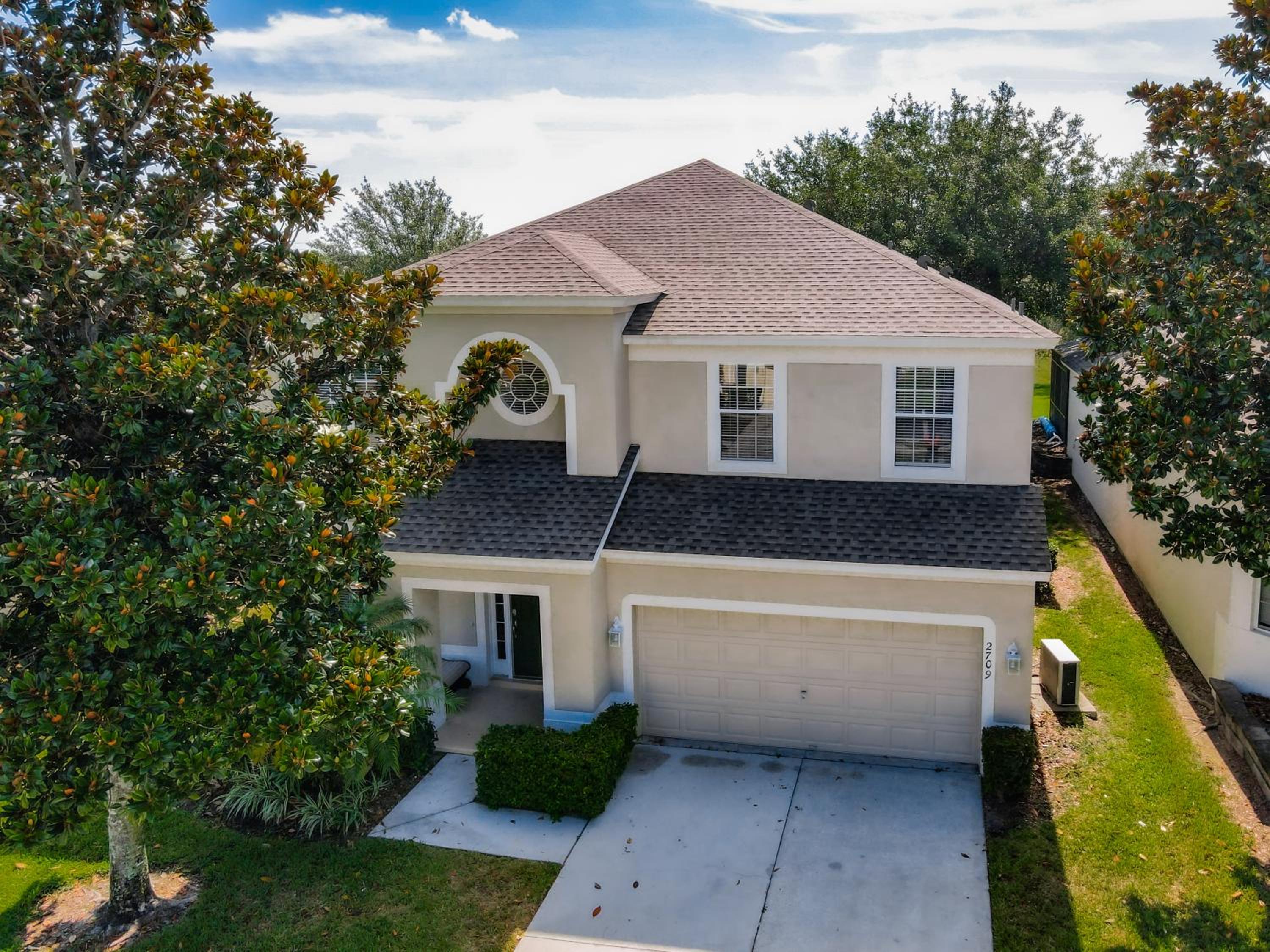 Luxury Family Villa Pool Hot Tub Close to Disney