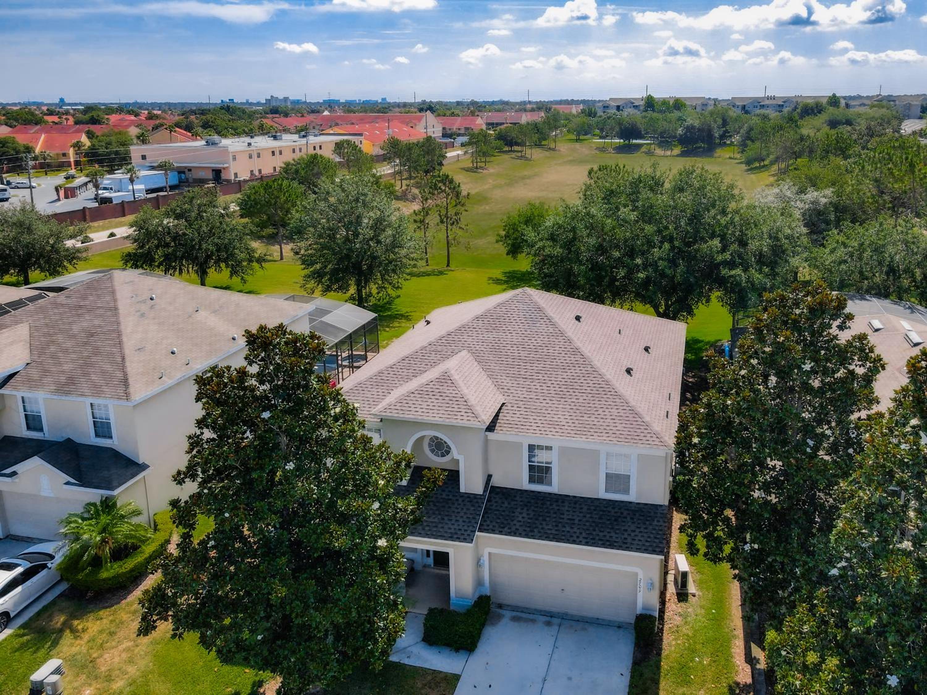 Luxury Family Villa Pool Hot Tub Close to Disney
