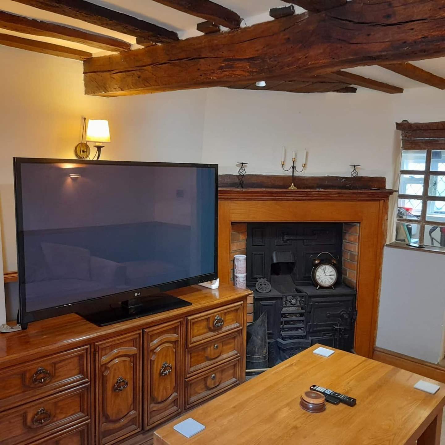 Cosy Georgian Cottage in the Heart of Bewdley, Worcestershire