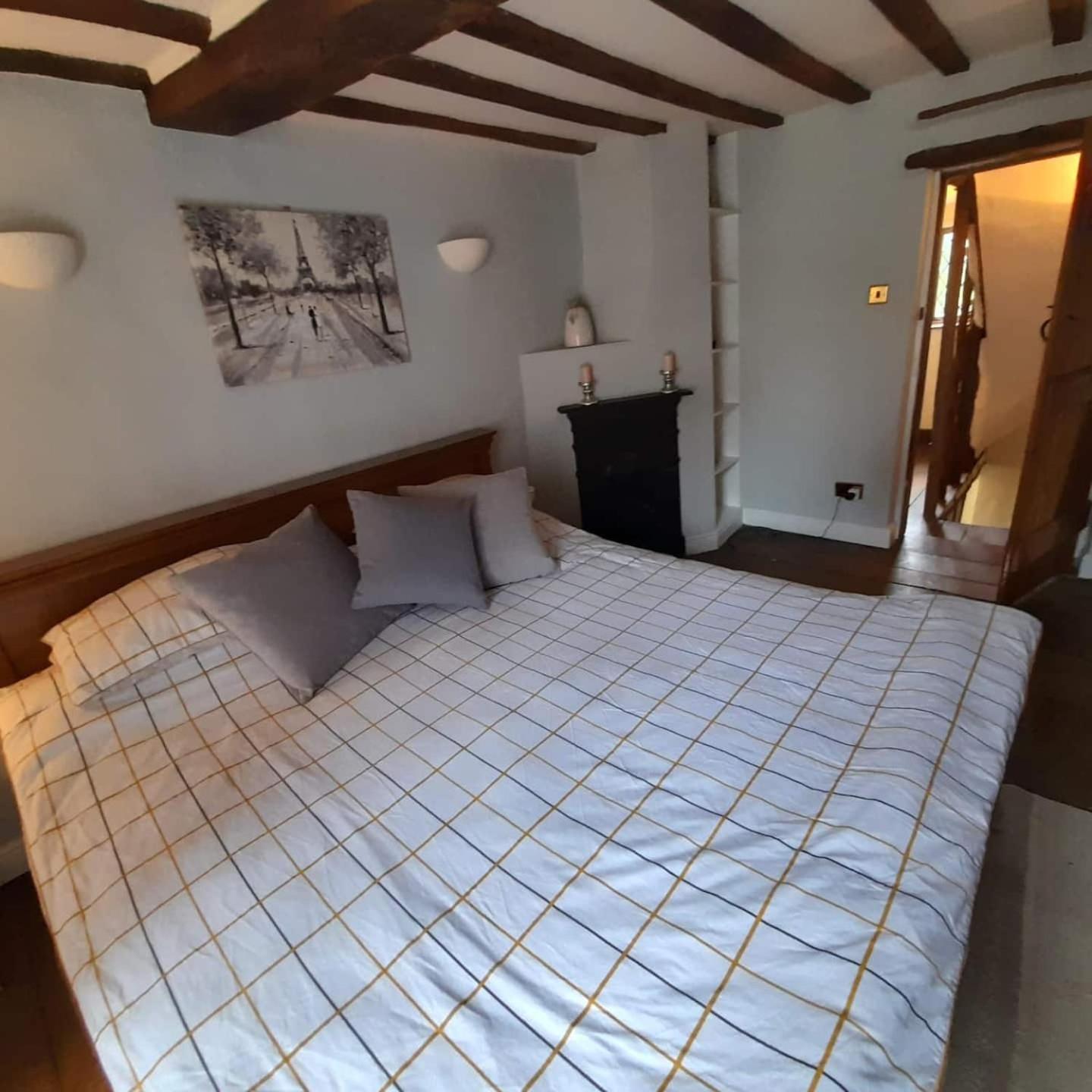 Cosy Georgian Cottage in the Heart of Bewdley, Worcestershire