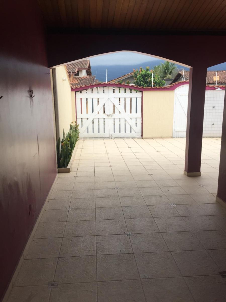 CASA NO CENTRO DE BERTIOGA