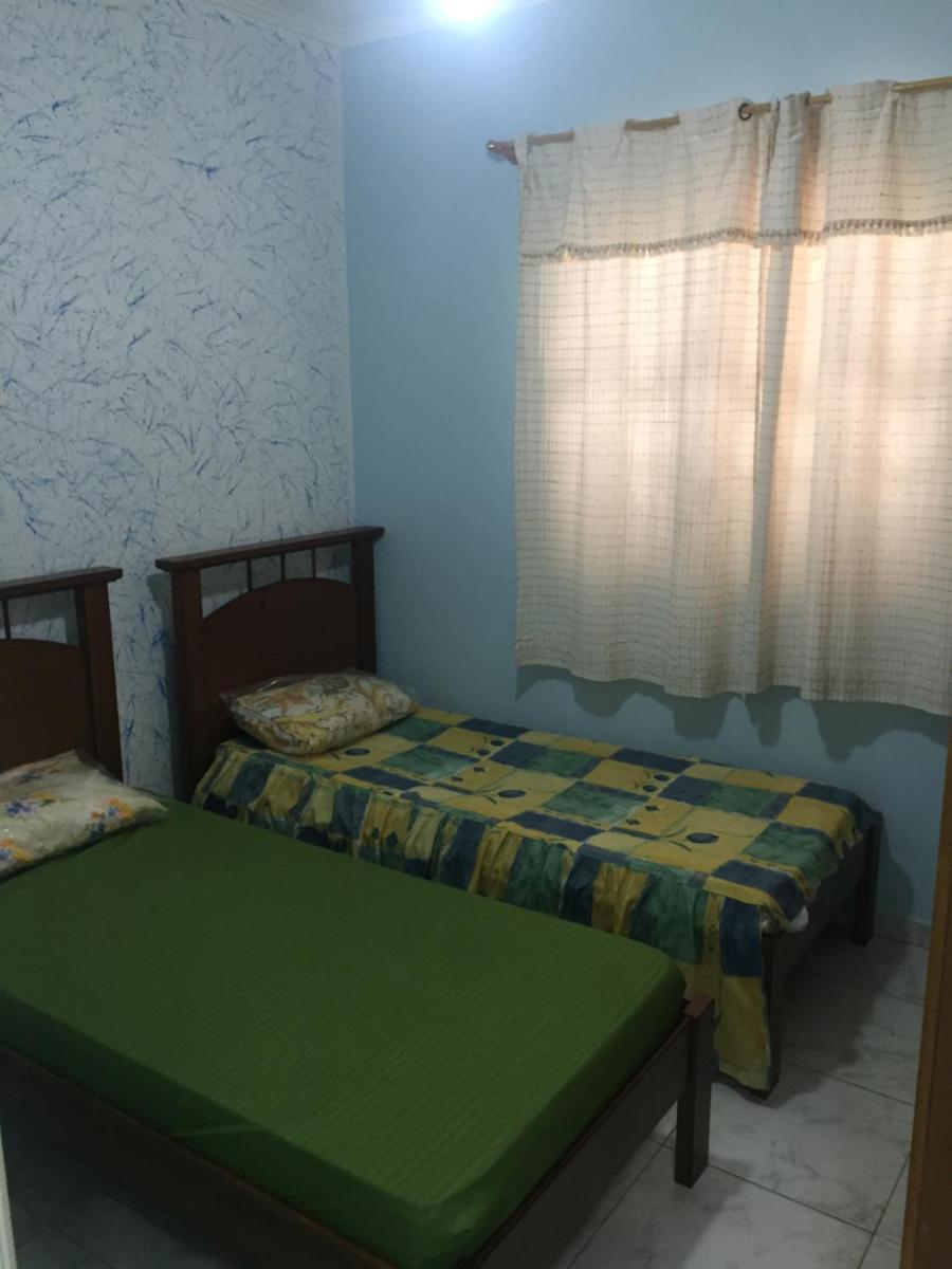 CASA NO CENTRO DE BERTIOGA