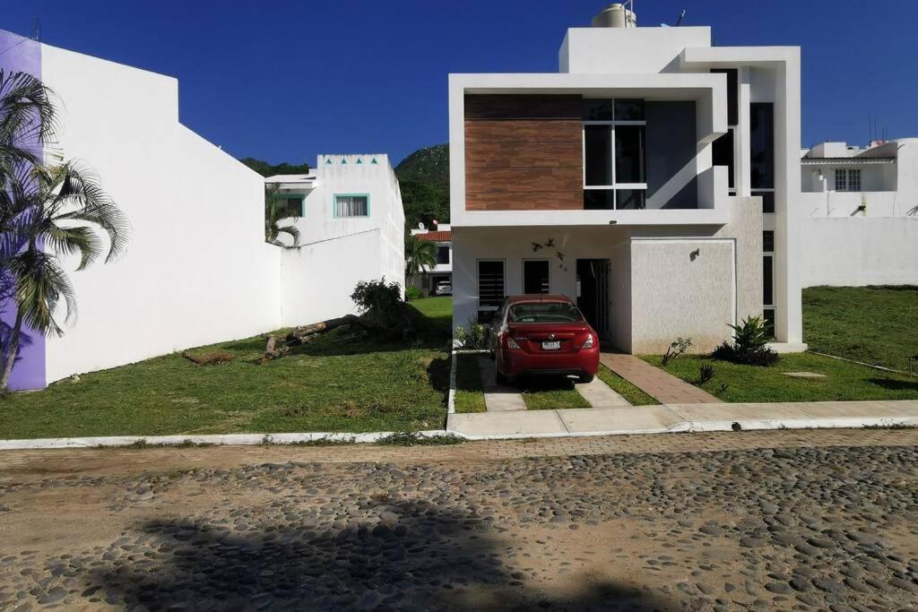 Hotel Casa de los Patos, Manzanillo - Image 1