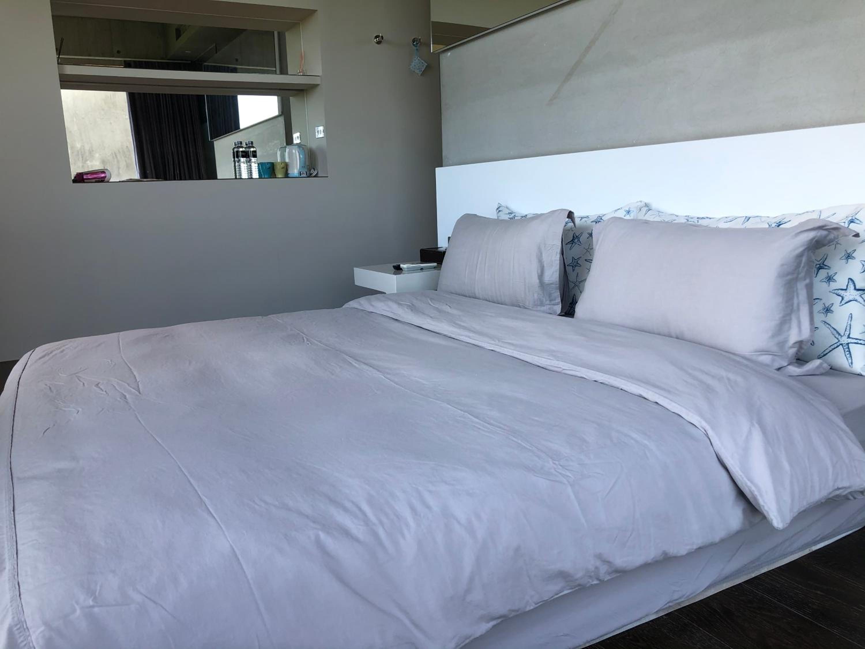 One Piece B&B view 3