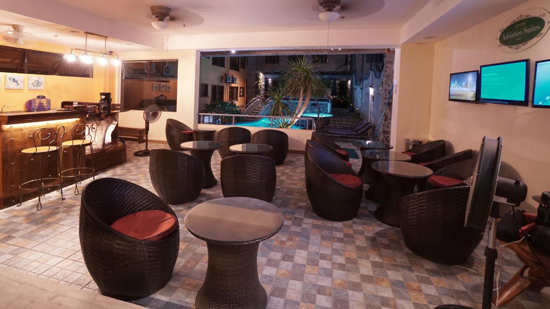 1775 Adriatico Suites
