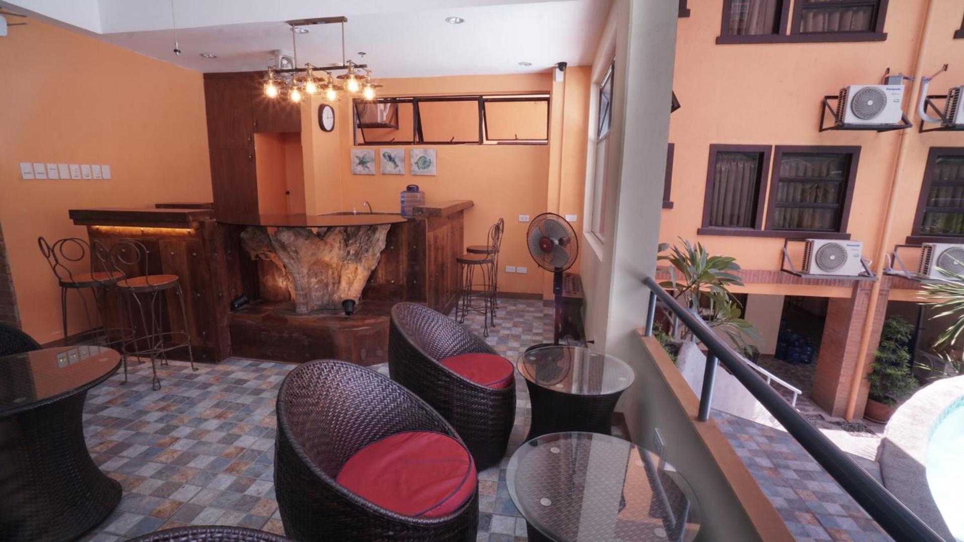 1775 Adriatico Suites
