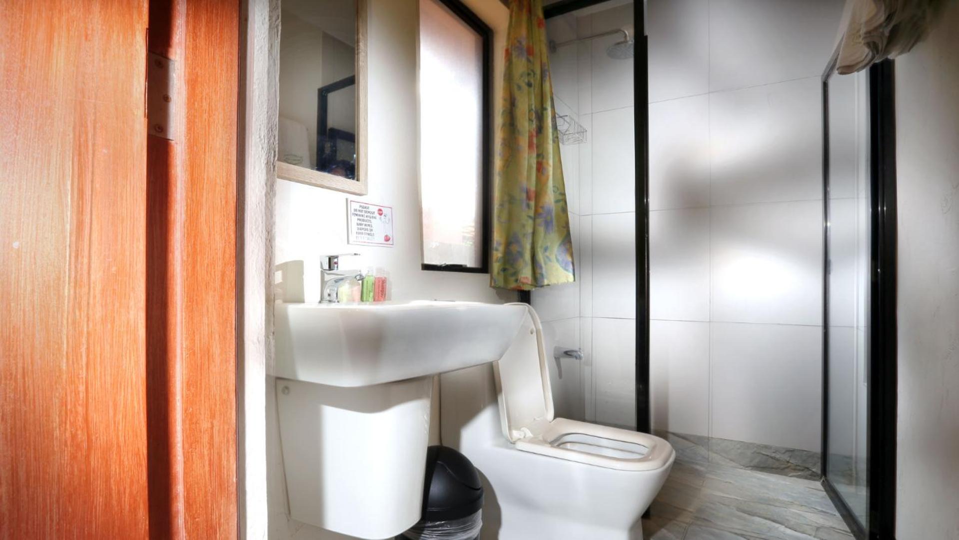 1775 Adriatico Suites