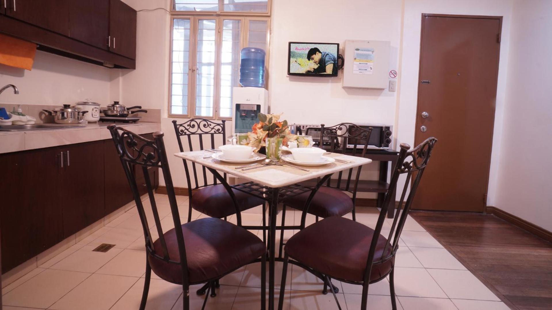 1775 Adriatico Suites