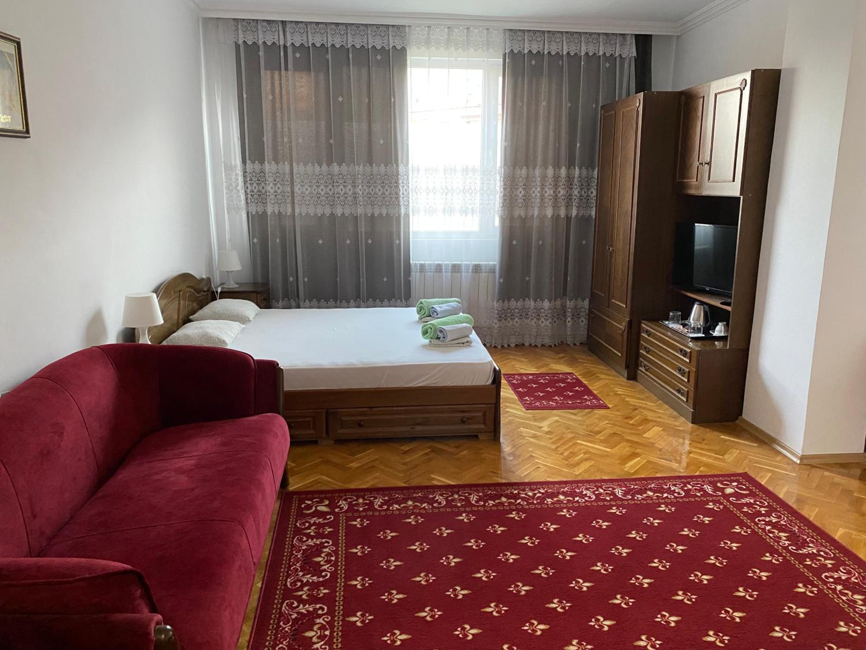 Family Hotel 