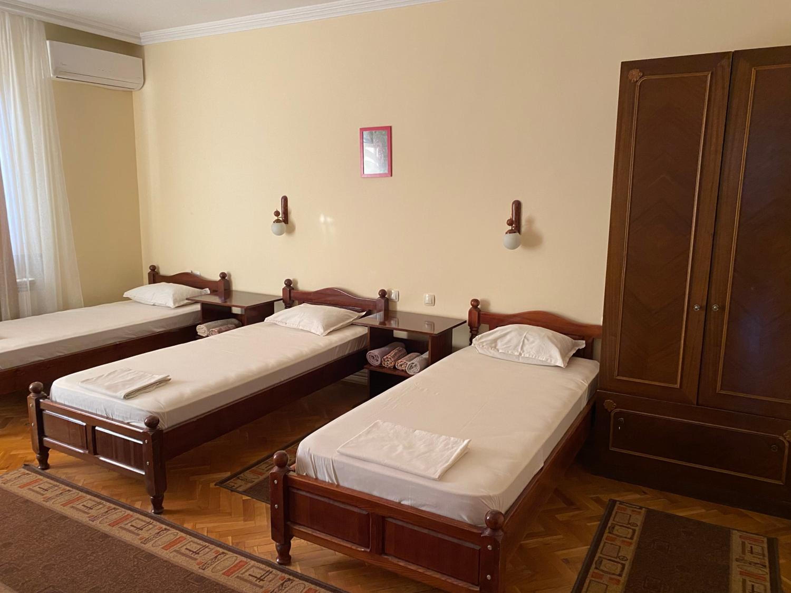Family Hotel 
